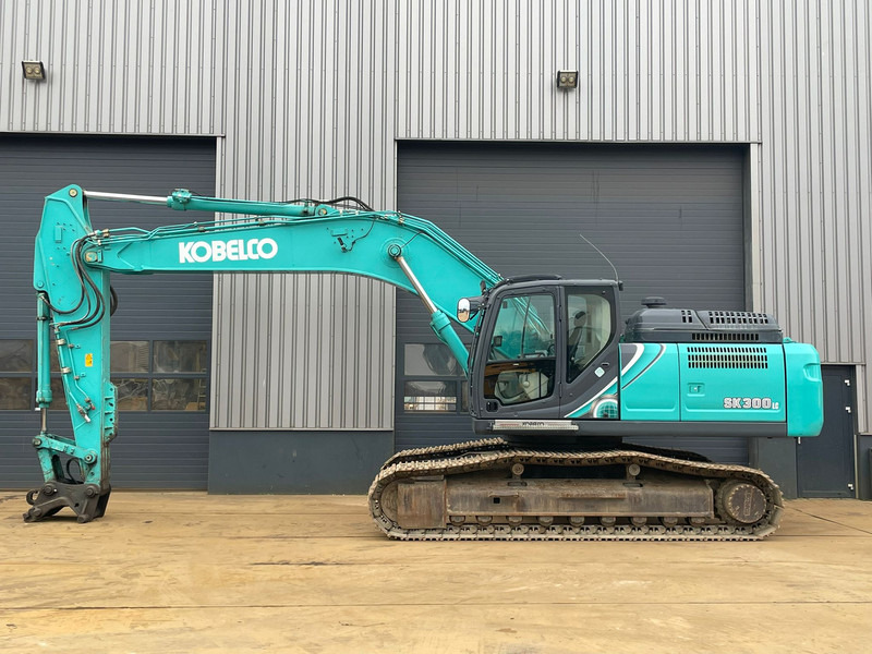 Kobelco SK300LC-10E - Excavadora de cadenas: foto 1 Kobelco SK300LC-10E - Excavadora de cadenas: foto 1