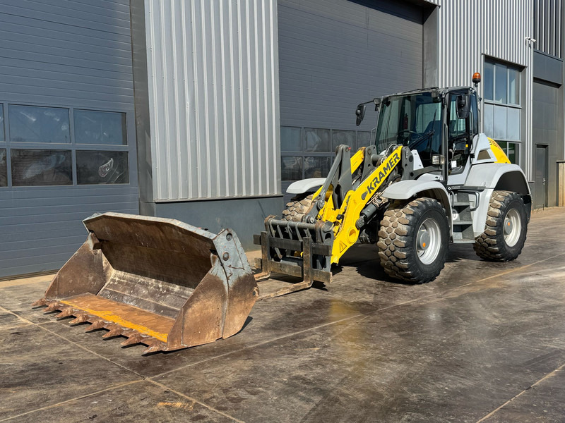 Kramer 8155 / Forks / bucket - Cargadora de ruedas: foto 2 Kramer 8155 / Forks / bucket - Cargadora de ruedas: foto 2