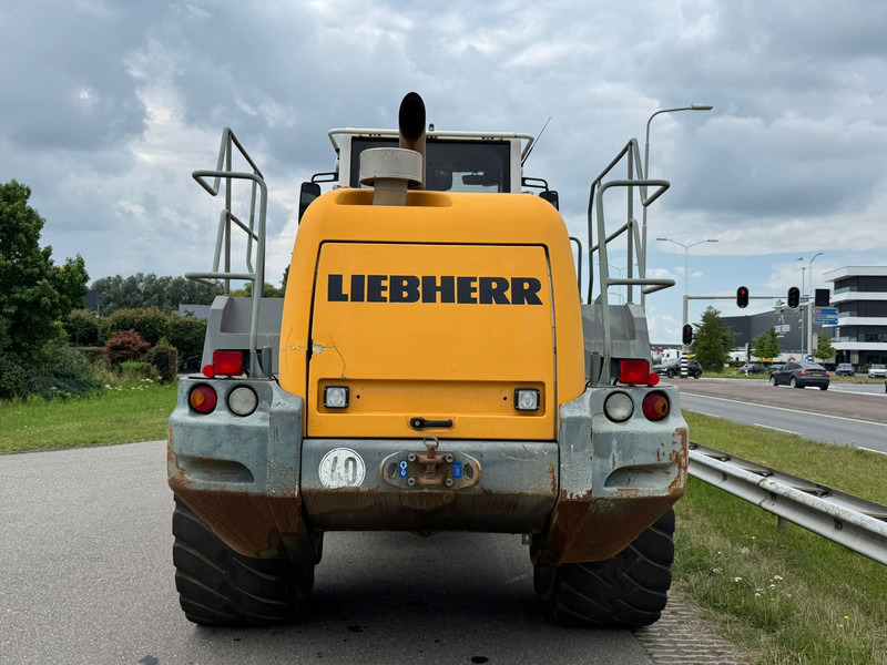 Liebherr L566 2plus2 - Cargadora de ruedas: foto 4 Liebherr L566 2plus2 - Cargadora de ruedas: foto 4