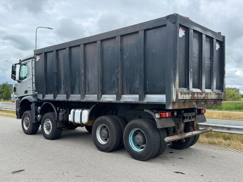 MERCEDESBENZ Arocs 4848 8x8 - Volquete camión: foto 3 MERCEDESBENZ Arocs 4848 8x8 - Volquete camión: foto 3