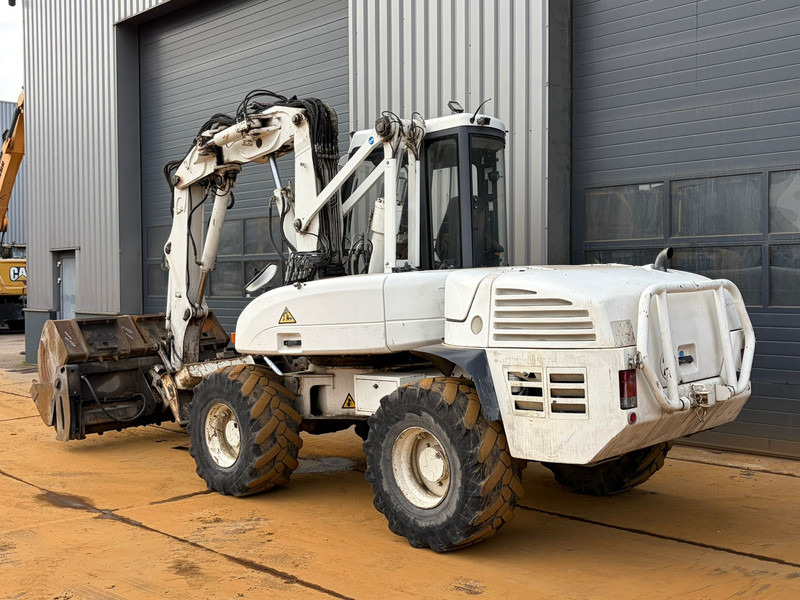 Mecalac 12MTX incl. 5 x bucket - Excavadora de ruedas: foto 3 Mecalac 12MTX incl. 5 x bucket - Excavadora de ruedas: foto 3