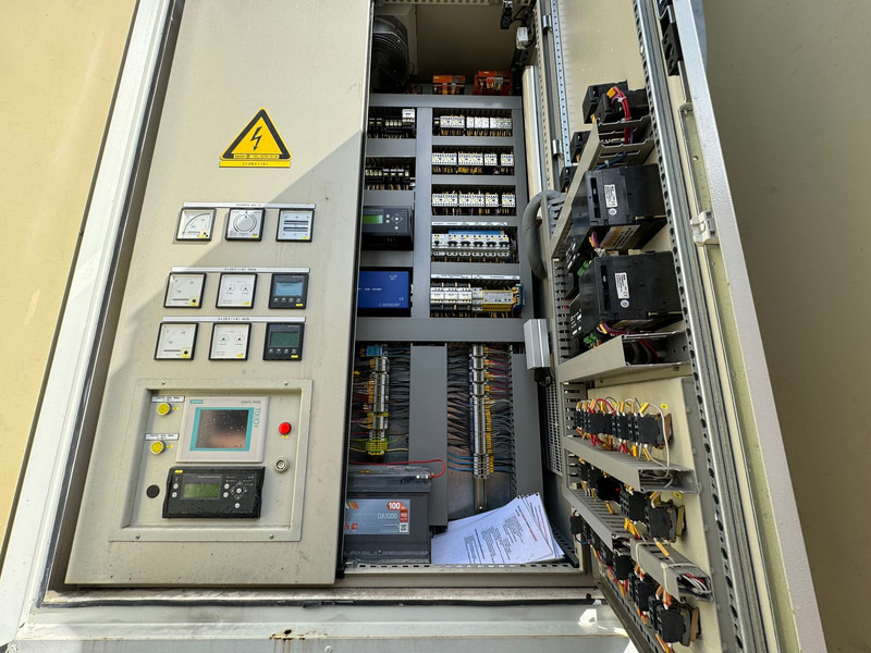 Generador industriale Olympian GEP165 150kVA Generator set on trailer: foto 10
