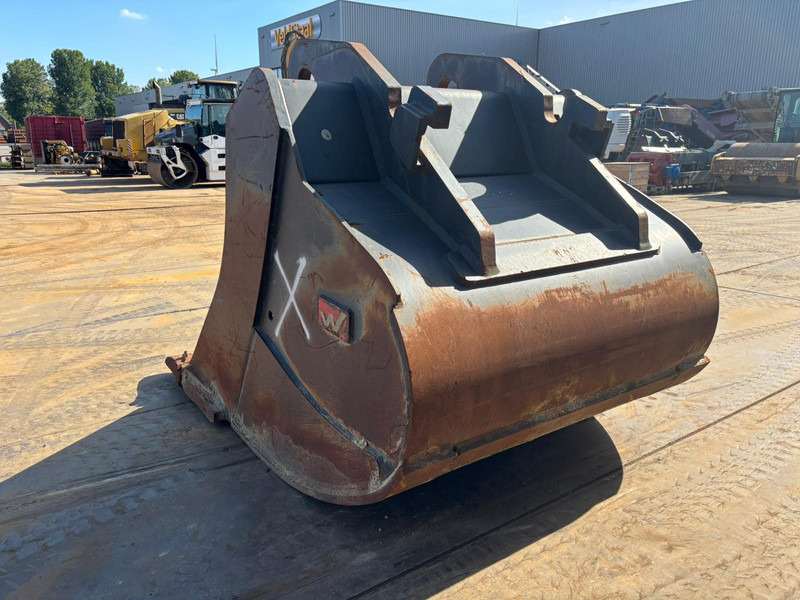 Verachtert HD bucket with teeth CW70 for 374F - Cazo: foto 4 Verachtert HD bucket with teeth CW70 for 374F - Cazo: foto 4