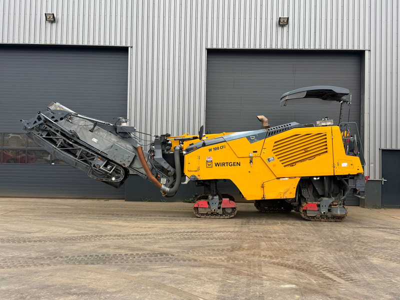 Wirtgen W100CFI - Construcción de carreteras: foto 1 Wirtgen W100CFI - Construcción de carreteras: foto 1