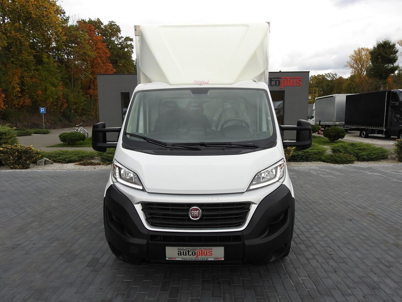 FIAT DUCATO BOX LIFT 8 PALLETS CRUISE CONTROL NAVIGATION AIR CONDITIONING LED LIGHTS 130HP - Furgoneta: foto 5 FIAT DUCATO BOX LIFT 8 PALLETS CRUISE CONTROL NAVIGATION AIR CONDITIONING LED LIGHTS 130HP - Furgoneta: foto 5