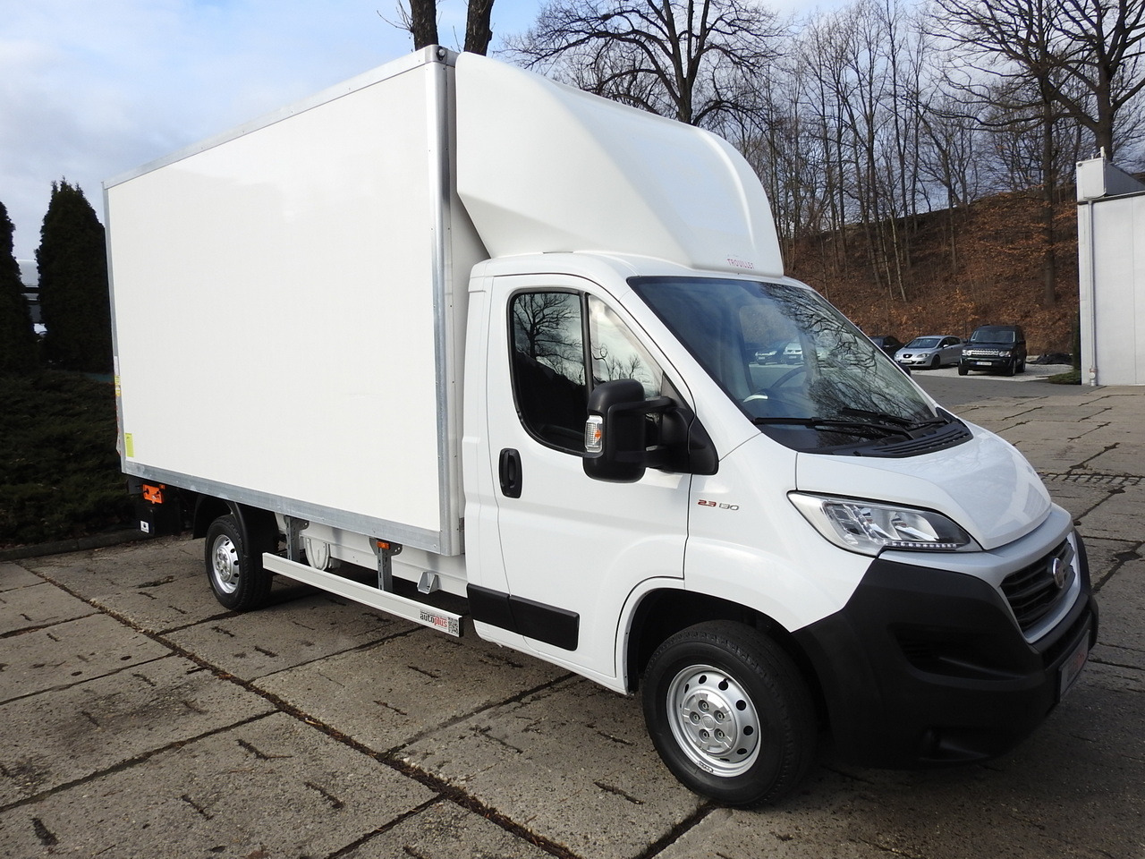 FIAT DUCATO BOX LIFT 8 PALLETS CRUISE CONTROL NAVIGATION AIR CONDITIONING LED LIGHTS 130HP - Furgoneta: foto 4 FIAT DUCATO BOX LIFT 8 PALLETS CRUISE CONTROL NAVIGATION AIR CONDITIONING LED LIGHTS 130HP - Furgoneta: foto 4