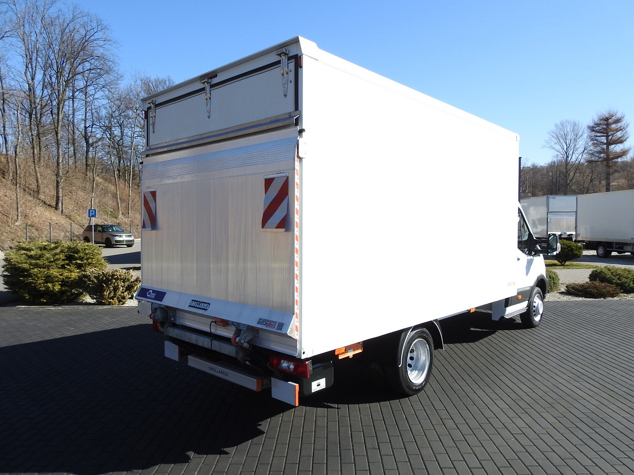 FORD TRANSIT BOX LIFT 8 PALLETS TWIN WHEELS AIR CONDITIONING 130HP - Furgoneta: foto 3 FORD TRANSIT BOX LIFT 8 PALLETS TWIN WHEELS AIR CONDITIONING 130HP - Furgoneta: foto 3