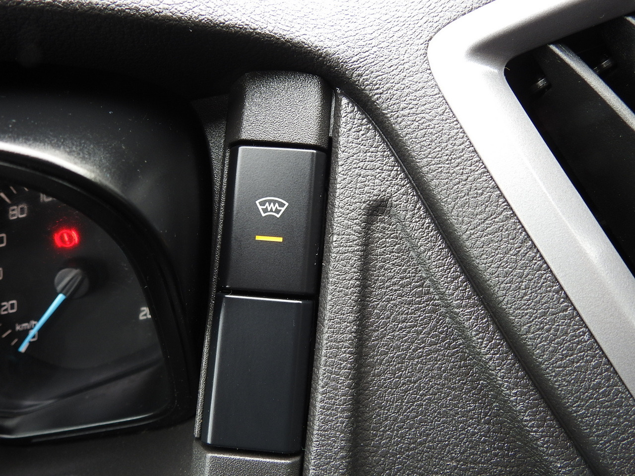 Frigorífico furgoneta FORD TRANSIT REFRIGERATOR VAN 0*C HEATING FUNCTION POWER SUPPLY 230V CRUISE CONTROL NAVIGATION AIR CONDITIONING LED LIGHTS 130HP: foto 50 Frigorífico furgoneta FORD TRANSIT REFRIGERATOR VAN 0*C HEATING FUNCTION POWER SUPPLY 230V CRUISE CONTROL NAVIGATION AIR CONDITIONING LED LIGHTS 130HP: foto 50