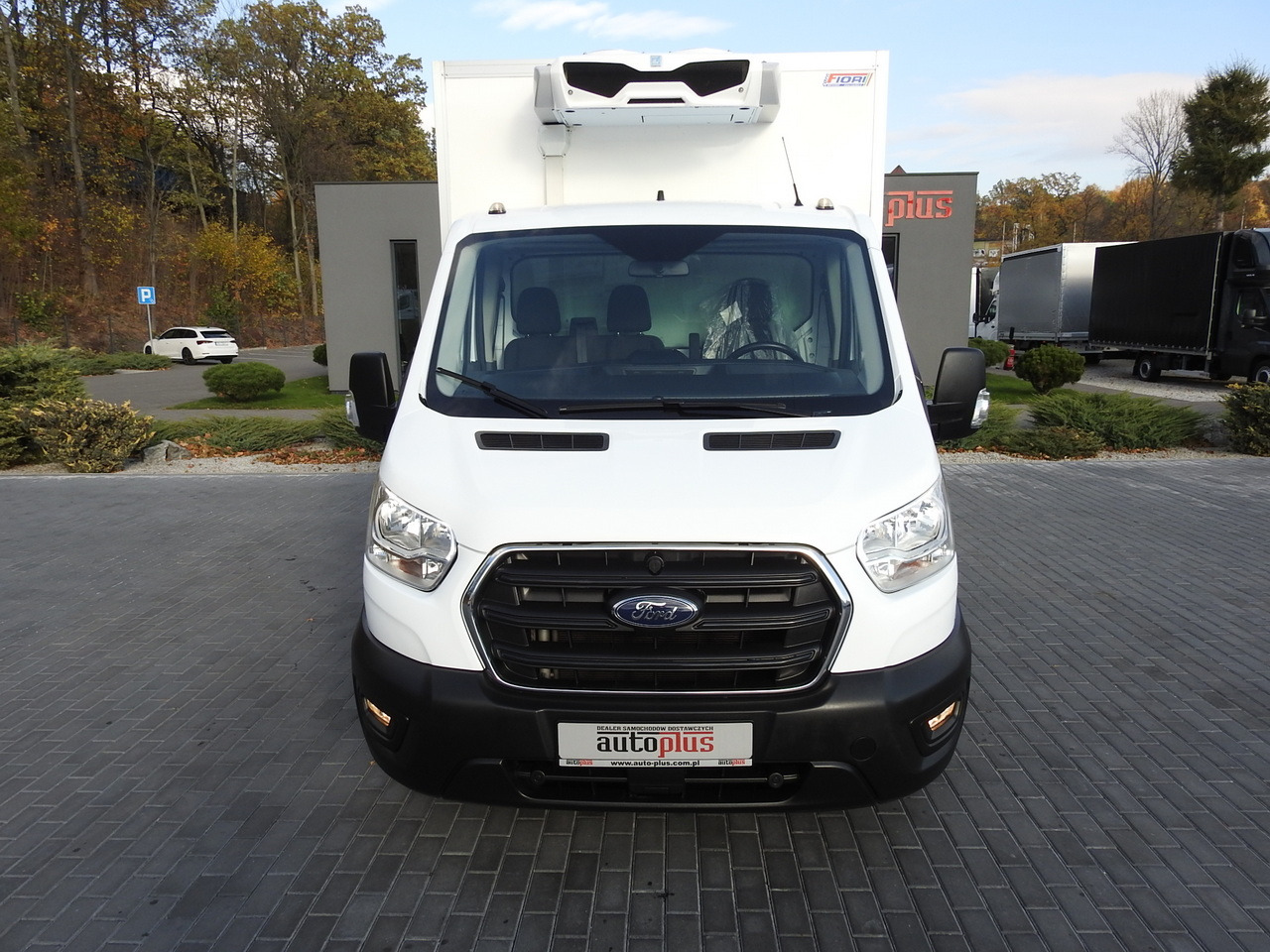FORD TRANSIT REGRIGERATOR BOX -10*C POWER SUPPLY 230V CRUISE CONTROL AIR CONDITIONING LED LIGHTS PNEUMATICS TWIN WHEELS 130HP - Frigorífico furgoneta: foto 5 FORD TRANSIT REGRIGERATOR BOX -10*C POWER SUPPLY 230V CRUISE CONTROL AIR CONDITIONING LED LIGHTS PNEUMATICS TWIN WHEELS 130HP - Frigorífico furgoneta: foto 5