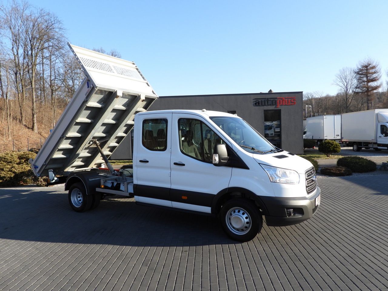 FORD TRANSIT TIPPER DOUBLE CABIN DOKA 6 SEATS CRUISE CONTROL LED LIGHTS TWIN WHEELS AIR CONDITIONING 170HP - Volquete furgoneta: foto 1 FORD TRANSIT TIPPER DOUBLE CABIN DOKA 6 SEATS CRUISE CONTROL LED LIGHTS TWIN WHEELS AIR CONDITIONING 170HP - Volquete furgoneta: foto 1