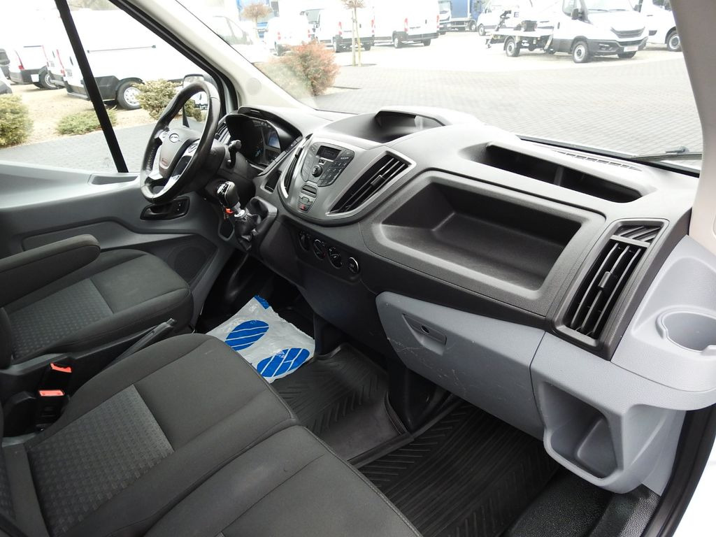 Volquete furgoneta Ford TRANSIT KIPPER TEMPOMAT A/C  ZWILLINGSRÄDER: foto 29
