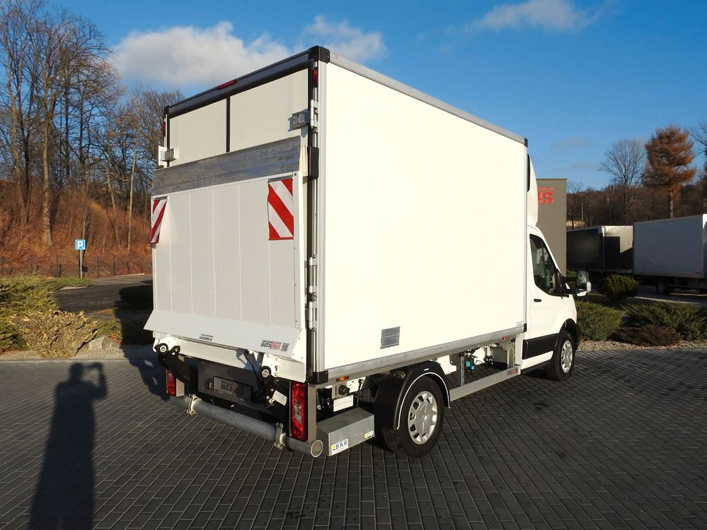 Ford TRANSIT KÜHLKOFFER 0*C AUFZUG TEMPOMAT NAVI - Frigorífico furgoneta: foto 3 Ford TRANSIT KÜHLKOFFER 0*C AUFZUG TEMPOMAT NAVI - Frigorífico furgoneta: foto 3