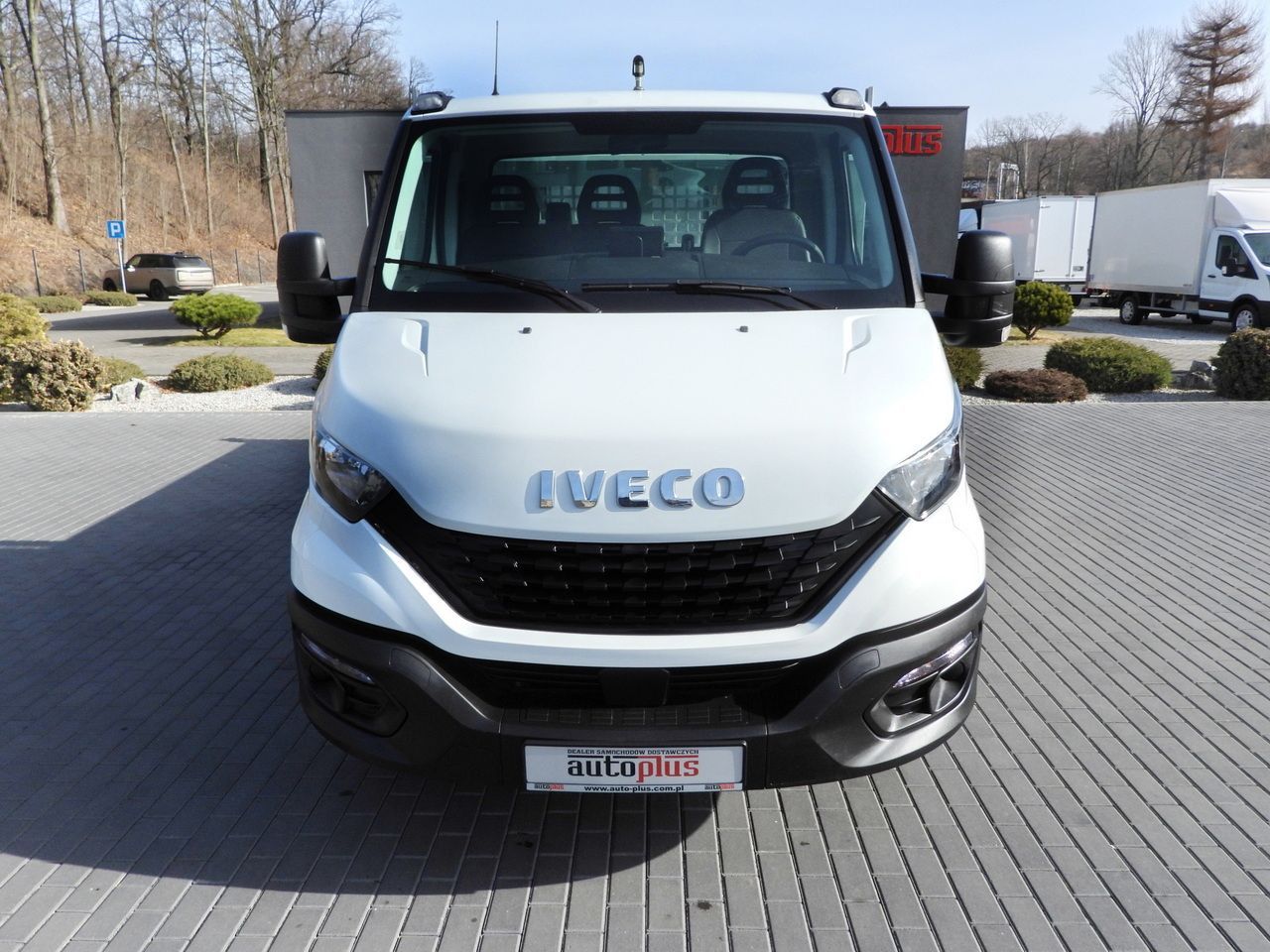 IVECO DAILY 35C14 TIPPER CRUISE CONTROL TWIN WHEELS AIR CONDITIONING 140HP - Volquete furgoneta: foto 5 IVECO DAILY 35C14 TIPPER CRUISE CONTROL TWIN WHEELS AIR CONDITIONING 140HP - Volquete furgoneta: foto 5