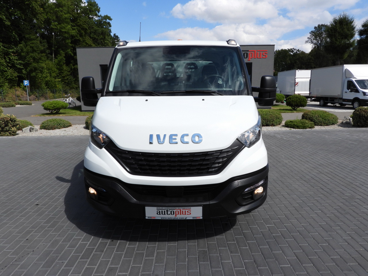 Volquete furgoneta IVECO DAILY 35C16 TIPPER DOUBLE CABIN DOKA 6 SEATS CRUISE CONTROL NAVIGATION TWIN WHEELS AIR CONDITIONING  160HP: foto 5