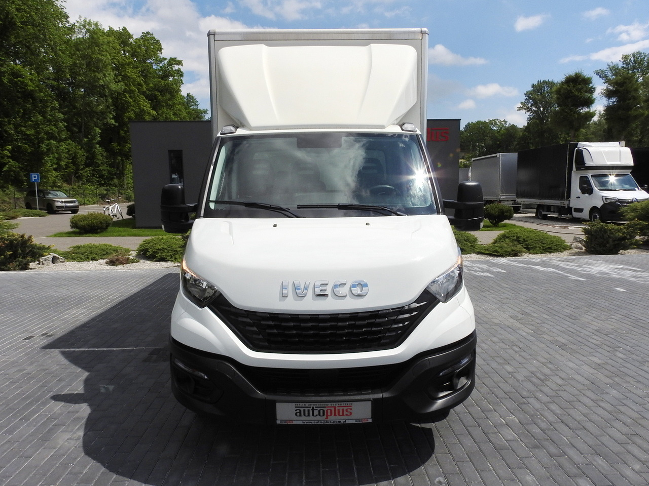 IVECO DAILY 35S14 8 PALLETS CRUISE CONTROL TWIN WHEELS AIR CONDITIONING  140HP - Frigorífico furgoneta: foto 5 IVECO DAILY 35S14 8 PALLETS CRUISE CONTROL TWIN WHEELS AIR CONDITIONING  140HP - Frigorífico furgoneta: foto 5