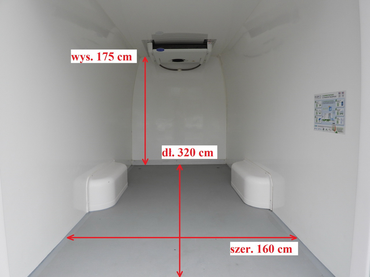 Frigorífico furgoneta IVECO DAILY 35S14 REFRIGERATOR VAN 0*C POWER SUPPLY 230V CRUISE CONTROL AUTOMATIC TRANSMISSION HI-MATIC AIR CONDITIONING  140HP: foto 12