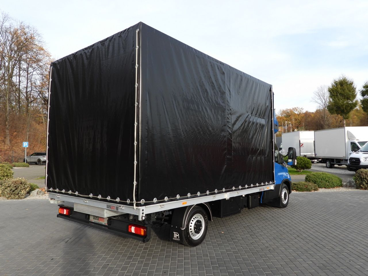 IVECO DAILY 35S21 TARPAULIN 10 PALLETS WEBASTO CRUISE CONTROL NAVIGATION LED LIGHTS AUTOMATIC TRANSMISSION HI-MATIC AIR CONDITIONING 210HP - Furgoneta con caja de lona: foto 3 IVECO DAILY 35S21 TARPAULIN 10 PALLETS WEBASTO CRUISE CONTROL NAVIGATION LED LIGHTS AUTOMATIC TRANSMISSION HI-MATIC AIR CONDITIONING 210HP - Furgoneta con caja de lona: foto 3