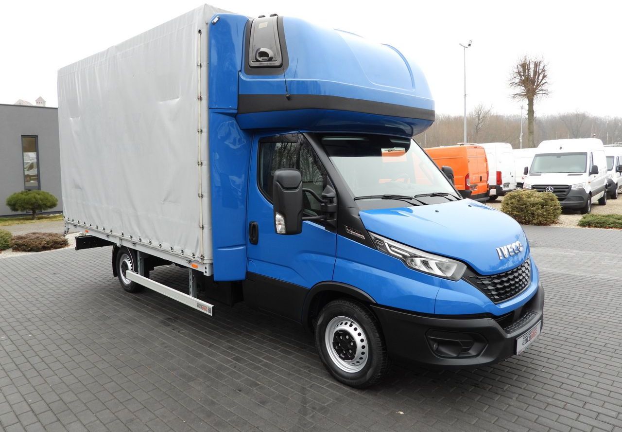 IVECO DAILY 35S21 TARPAULIN 10 PALLETS WEBASTO CRUISE CONTROL NAVIGATION LED LIGHTS AUTOMATIC TRANSMISSION HI-MATIC AIR CONDITIONING 210HP - Furgoneta con caja de lona: foto 4 IVECO DAILY 35S21 TARPAULIN 10 PALLETS WEBASTO CRUISE CONTROL NAVIGATION LED LIGHTS AUTOMATIC TRANSMISSION HI-MATIC AIR CONDITIONING 210HP - Furgoneta con caja de lona: foto 4