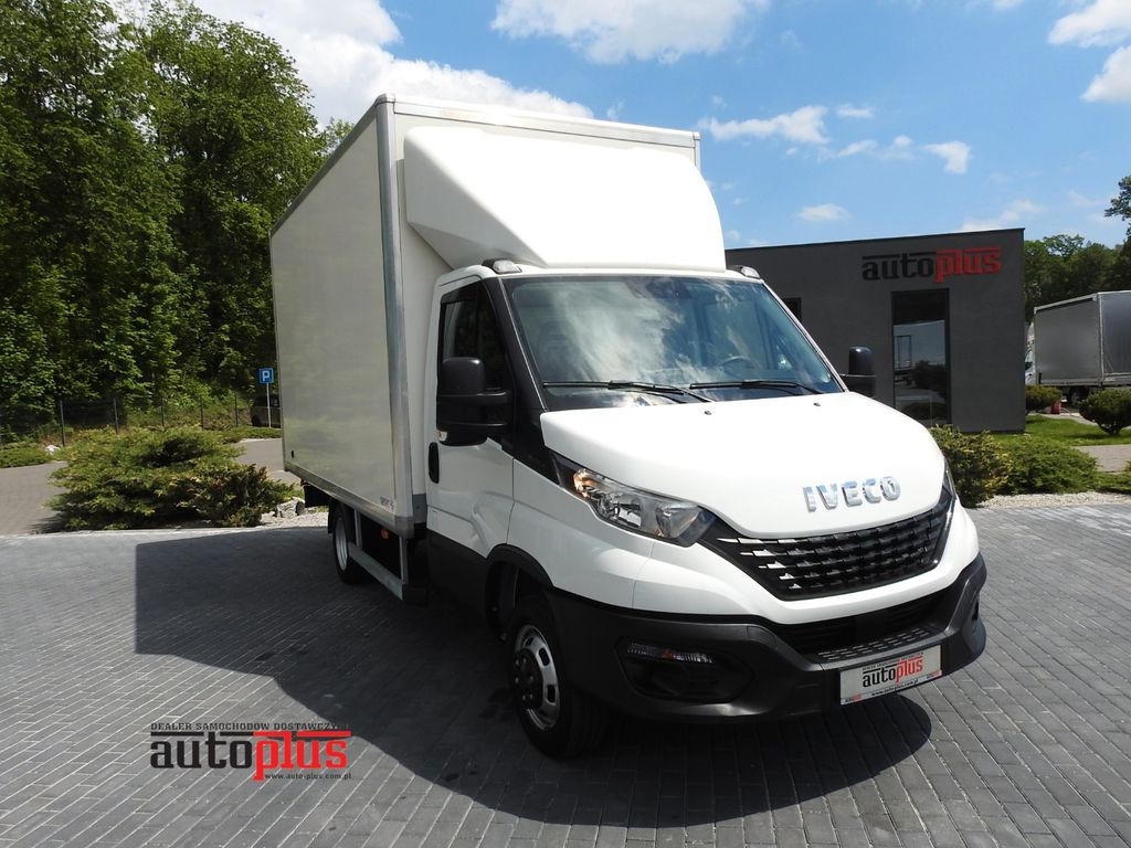 Iveco DAILY 35C14 KOFFER 8 PALETTEN TEMPOMAT - Furgoneta: foto 1 Iveco DAILY 35C14 KOFFER 8 PALETTEN TEMPOMAT - Furgoneta: foto 1