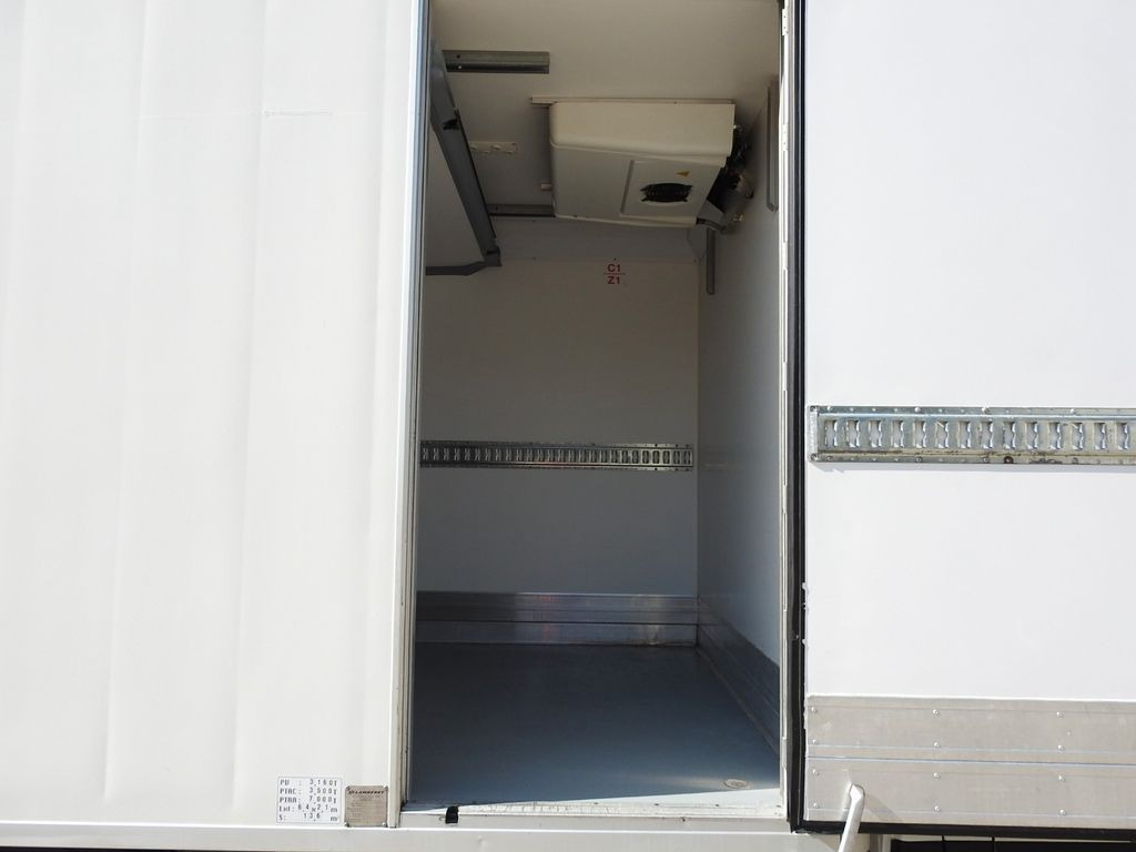 Frigorífico furgoneta Iveco DAILY 35C15 KUHLKOFFER -12*C ZWILLINGSKREISE: foto 16