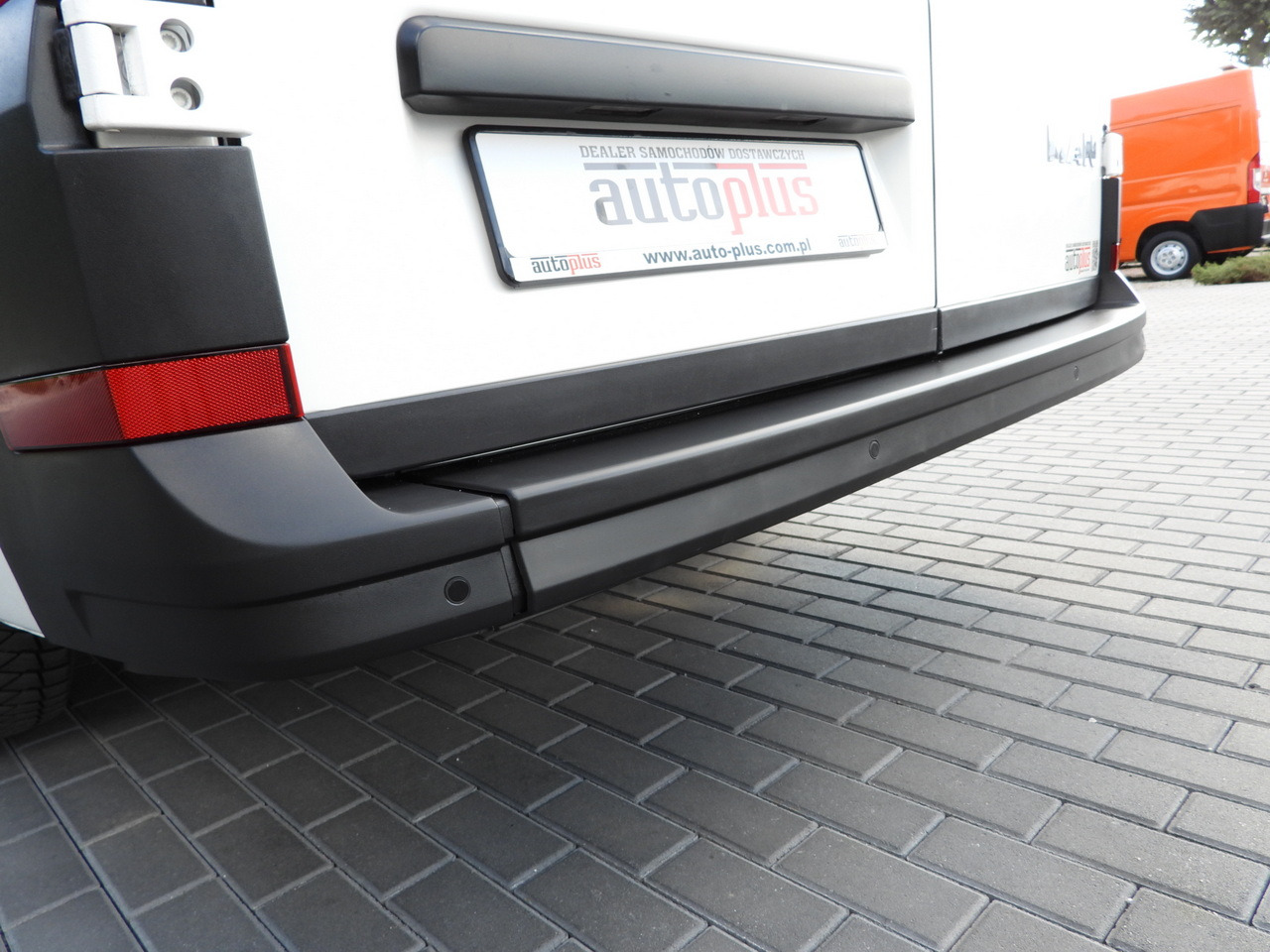 Leasing financiero de MAN TGE REFRIGERATOR VAN -5*C POWER SUPPLY 230V CRUISE CONTROL AUTOMATIC TRANSMISSION AIR CONDITIONING 180HP leasing MAN TGE REFRIGERATOR VAN -5*C POWER SUPPLY 230V CRUISE CONTROL AUTOMATIC TRANSMISSION AIR CONDITIONING 180HP: foto 21 Leasing financiero de MAN TGE REFRIGERATOR VAN -5*C POWER SUPPLY 230V CRUISE CONTROL AUTOMATIC TRANSMISSION AIR CONDITIONING 180HP leasing MAN TGE REFRIGERATOR VAN -5*C POWER SUPPLY 230V CRUISE CONTROL AUTOMATIC TRANSMISSION AIR CONDITIONING 180HP: foto 21