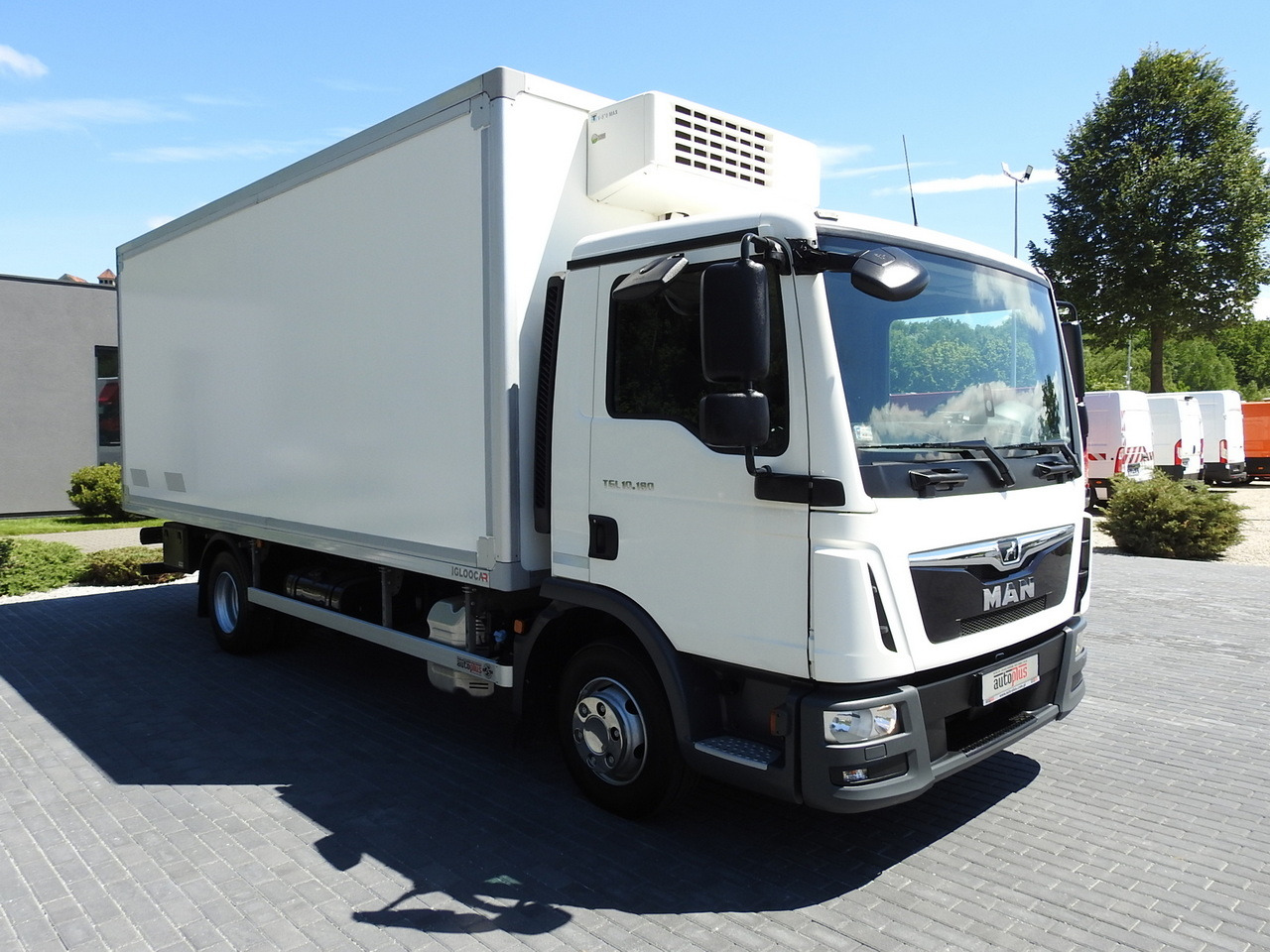 MAN TGL 10.180 REGRIGERATOR BOX -20*C 11 PALLETS POWER SUPPLY 230V AIR CONDITIONING PNEUMATICS TWIN WHEELS 180HP - Frigorífico camión: foto 4 MAN TGL 10.180 REGRIGERATOR BOX -20*C 11 PALLETS POWER SUPPLY 230V AIR CONDITIONING PNEUMATICS TWIN WHEELS 180HP - Frigorífico camión: foto 4