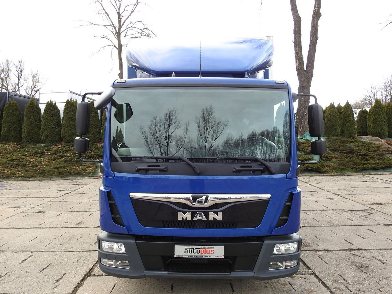 MAN TGL 12.220 BOX LIFT 18 PALLETS CRUISE CONTROLAIR CONDITIONING PNEUMATICS AUTOMATIC TWIN WHEELS 220HP - Furgoneta: foto 5 MAN TGL 12.220 BOX LIFT 18 PALLETS CRUISE CONTROLAIR CONDITIONING PNEUMATICS AUTOMATIC TWIN WHEELS 220HP - Furgoneta: foto 5