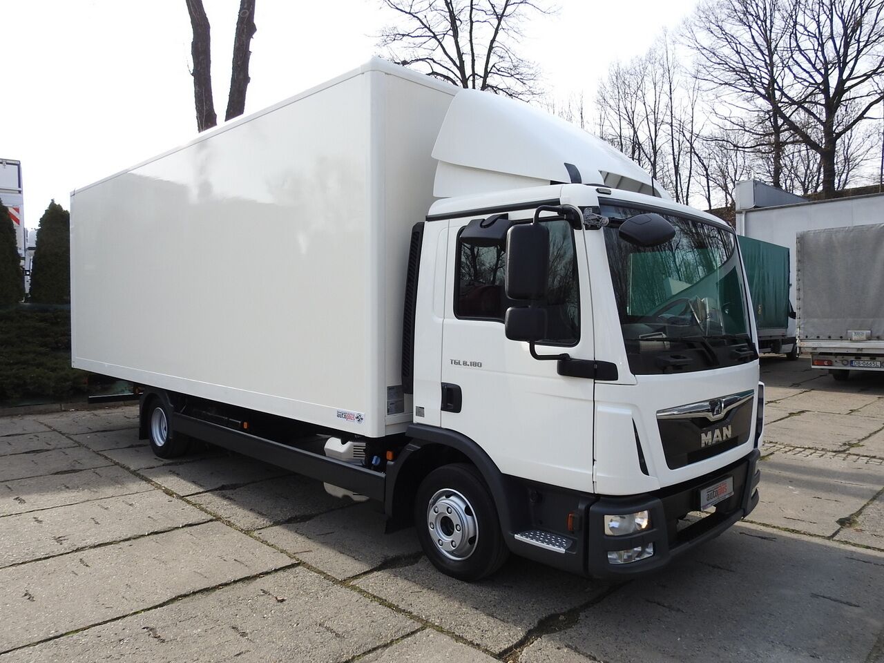 MAN TGL 8.18 BOX 16 PALLETS CRUISE CONTROL TWIN WHEELS 180HP - Camión caja cerrada: foto 4 MAN TGL 8.18 BOX 16 PALLETS CRUISE CONTROL TWIN WHEELS 180HP - Camión caja cerrada: foto 4