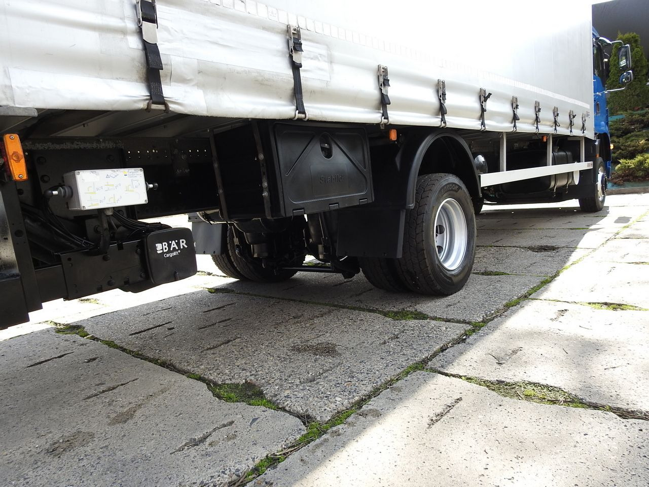 Camión lona MAN TGM 15.290 TARPAULIN LIFT 18 PALLETS CRUISE CONTROL TWIN WHEELS AIR CONDITIONING 290HP: foto 21 Camión lona MAN TGM 15.290 TARPAULIN LIFT 18 PALLETS CRUISE CONTROL TWIN WHEELS AIR CONDITIONING 290HP: foto 21