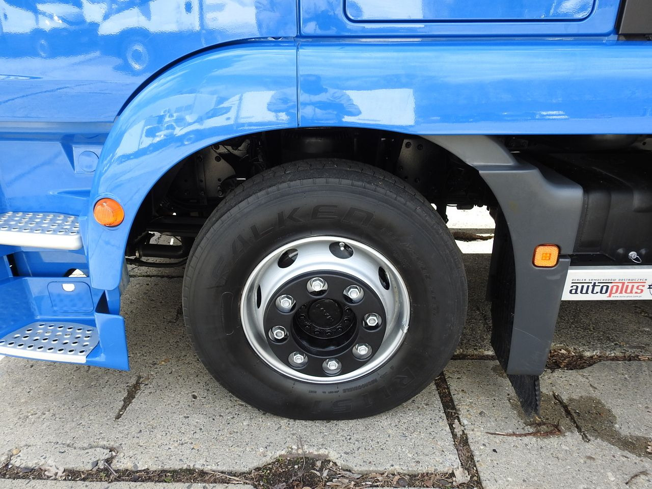 Camión lona MAN TGM 15.290 TARPAULIN LIFT 18 PALLETS CRUISE CONTROL TWIN WHEELS AIR CONDITIONING 290HP: foto 29 Camión lona MAN TGM 15.290 TARPAULIN LIFT 18 PALLETS CRUISE CONTROL TWIN WHEELS AIR CONDITIONING 290HP: foto 29