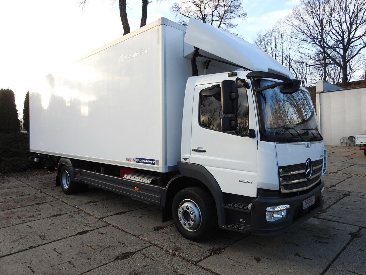 MERCEDES ATEGO 12.24 REGRIGERATOR BOX -10*C LIFT 16 PALLETS HEATING FUNCTION WEBASTO CRUISE CONTROL PNEUMATICS AIR CONDITIONING 240HP - Frigorífico camión: foto 4 MERCEDES ATEGO 12.24 REGRIGERATOR BOX -10*C LIFT 16 PALLETS HEATING FUNCTION WEBASTO CRUISE CONTROL PNEUMATICS AIR CONDITIONING 240HP - Frigorífico camión: foto 4