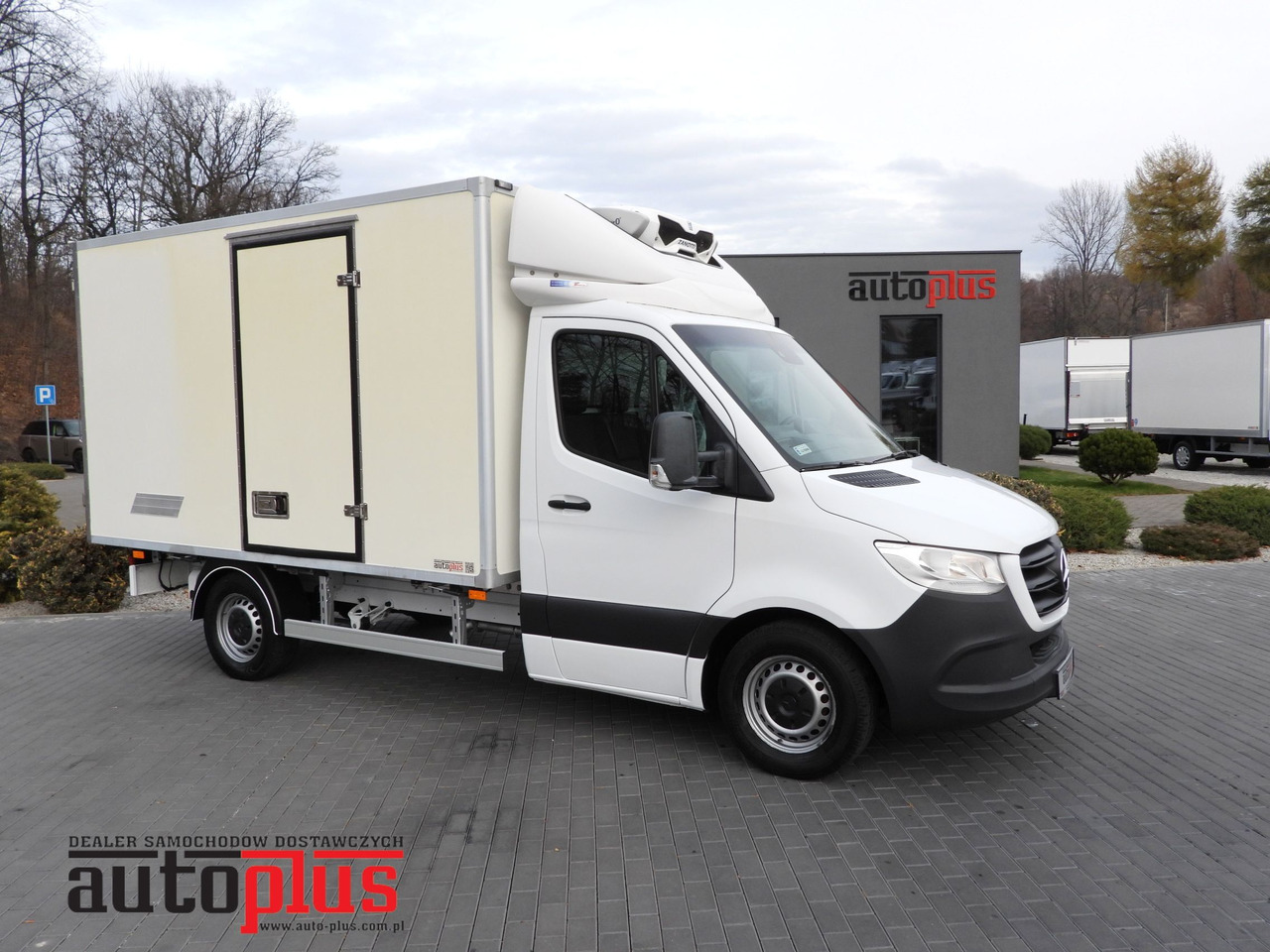 MERCEDES SPRINTER 314 REGRIGERATOR BOX -1*C CRUISE CONTROL NAVIGATION AIR CONDITIONING 140HP - Frigorífico furgoneta: foto 1 MERCEDES SPRINTER 314 REGRIGERATOR BOX -1*C CRUISE CONTROL NAVIGATION AIR CONDITIONING 140HP - Frigorífico furgoneta: foto 1