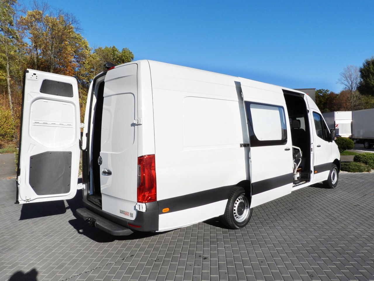 MERCEDES SPRINTER 316 BOX DELIVERY VAN 7 SEATS CRUISE CONTROL AUTOMATIC TRANSMISSION  AIR CONDITIONING  160HP - Furgón: foto 4 MERCEDES SPRINTER 316 BOX DELIVERY VAN 7 SEATS CRUISE CONTROL AUTOMATIC TRANSMISSION  AIR CONDITIONING  160HP - Furgón: foto 4