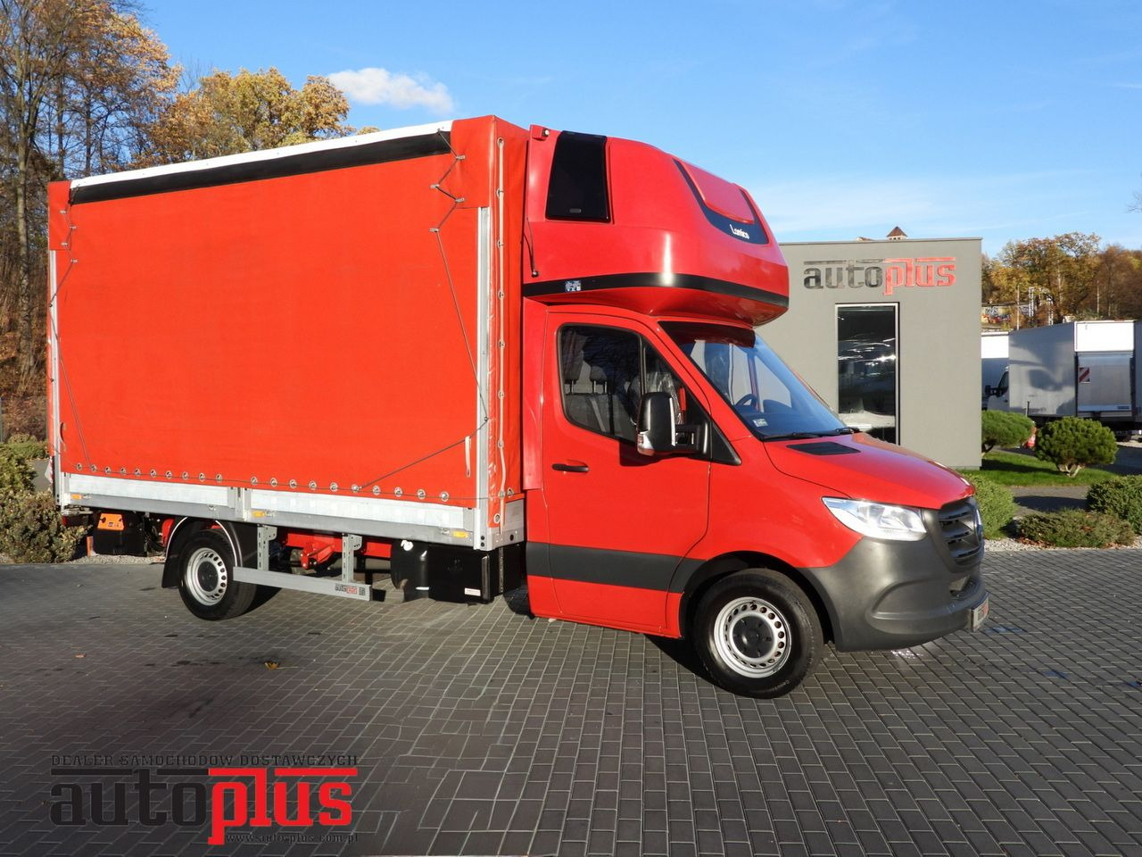 MERCEDES SPRINTER 316 TARPAULIN LIFT 8 PALLETS WEBASTO CRUISE CONTROL AIR CONDITIONING  160HP - Furgoneta con caja de lona: foto 1 MERCEDES SPRINTER 316 TARPAULIN LIFT 8 PALLETS WEBASTO CRUISE CONTROL AIR CONDITIONING  160HP - Furgoneta con caja de lona: foto 1