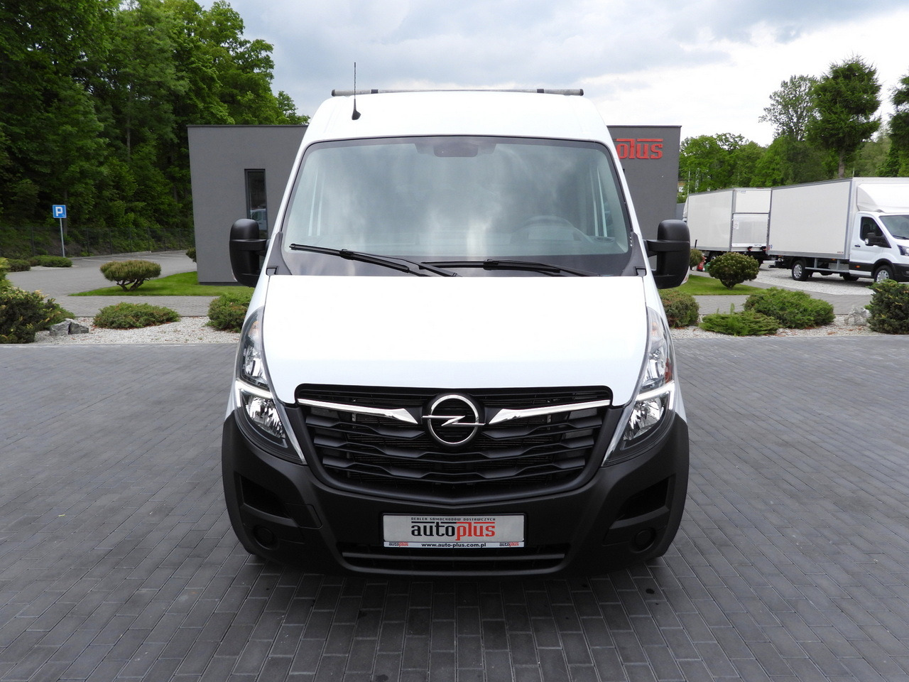OPEL MOVANO BOX DELIVERY VAN 7 SEATS CRUISE CONTROL LED LIGHTS AIR CONDITIONING 135HP - Furgón: foto 5 OPEL MOVANO BOX DELIVERY VAN 7 SEATS CRUISE CONTROL LED LIGHTS AIR CONDITIONING 135HP - Furgón: foto 5