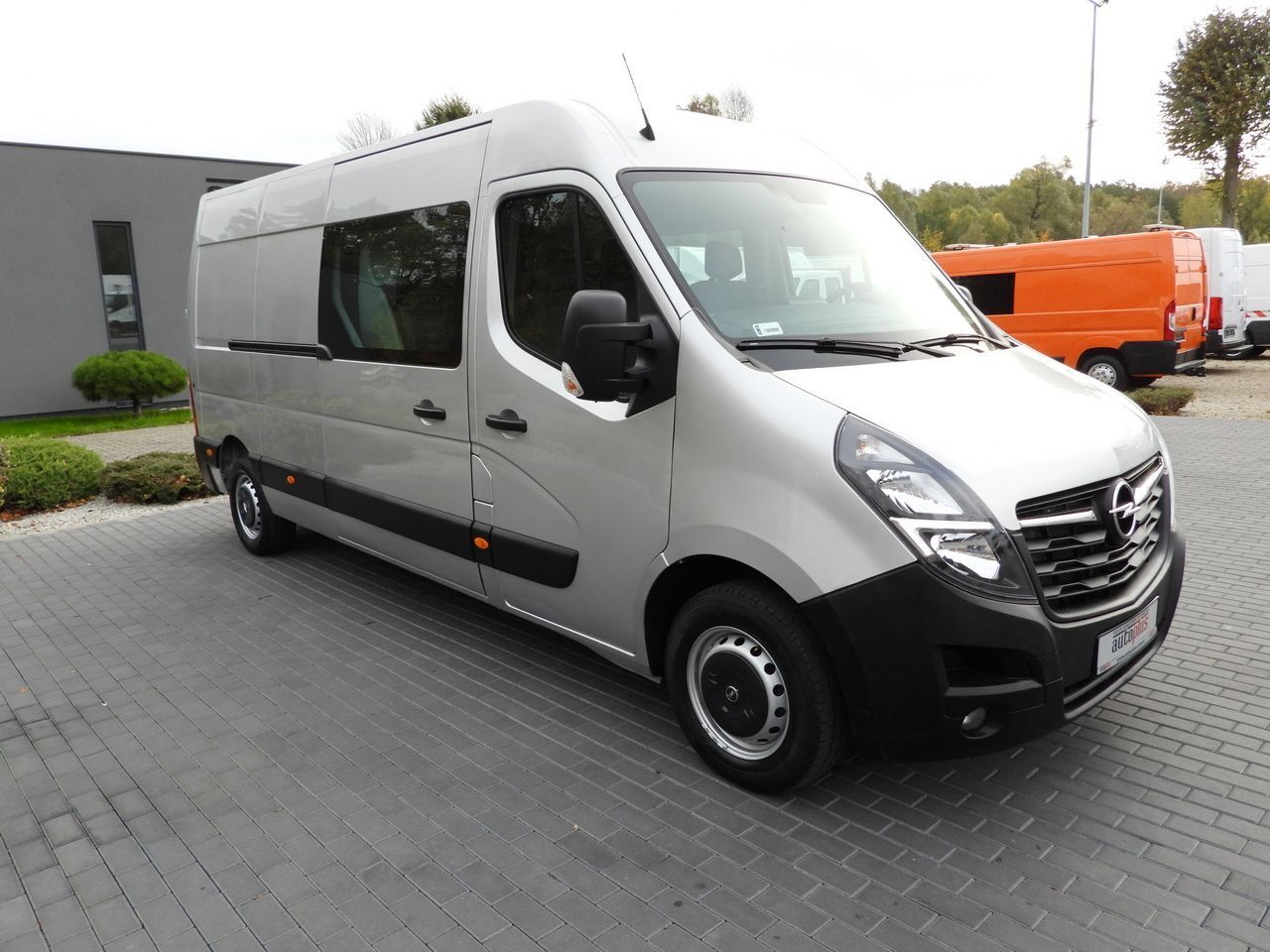 OPEL MOVANO BOX DELIVERY VAN 7 SEATS CRUISE CONTROL LED LIGHTS AIR CONDITIONING 180HP - Furgón: foto 4 OPEL MOVANO BOX DELIVERY VAN 7 SEATS CRUISE CONTROL LED LIGHTS AIR CONDITIONING 180HP - Furgón: foto 4