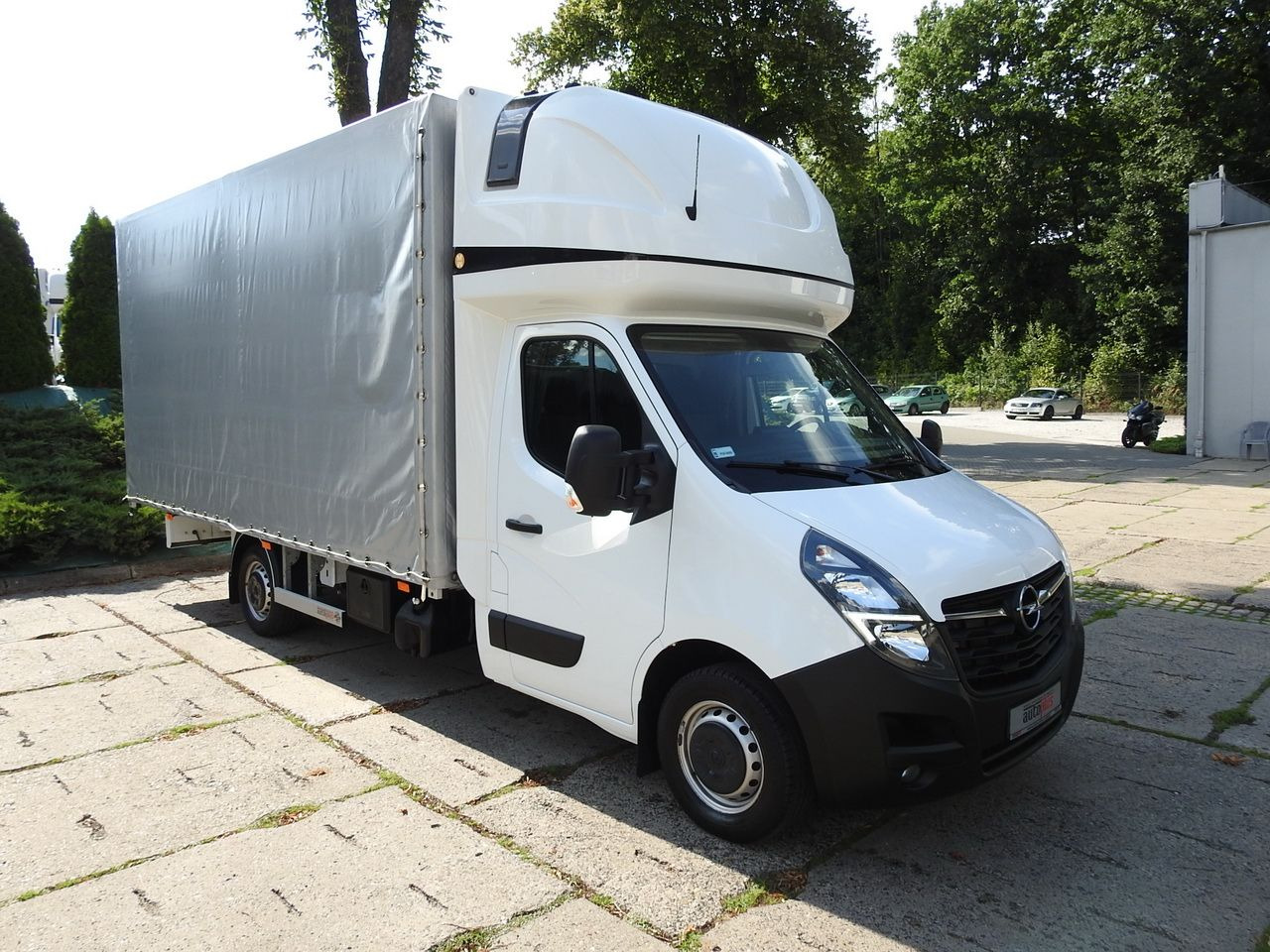 OPEL MOVANO - Furgoneta con caja de lona: foto 4 OPEL MOVANO - Furgoneta con caja de lona: foto 4