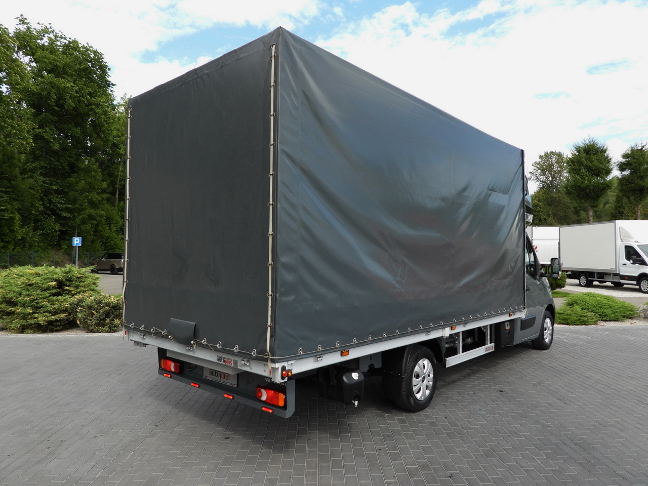 OPEL MOVANO TARPAULIN 10 PALLETS WEBASTO CRUISE CONTROL LED LIGHTS PNEUMATICS AIR CONDITIONING 165HP - Furgoneta con caja de lona: foto 3 OPEL MOVANO TARPAULIN 10 PALLETS WEBASTO CRUISE CONTROL LED LIGHTS PNEUMATICS AIR CONDITIONING 165HP - Furgoneta con caja de lona: foto 3