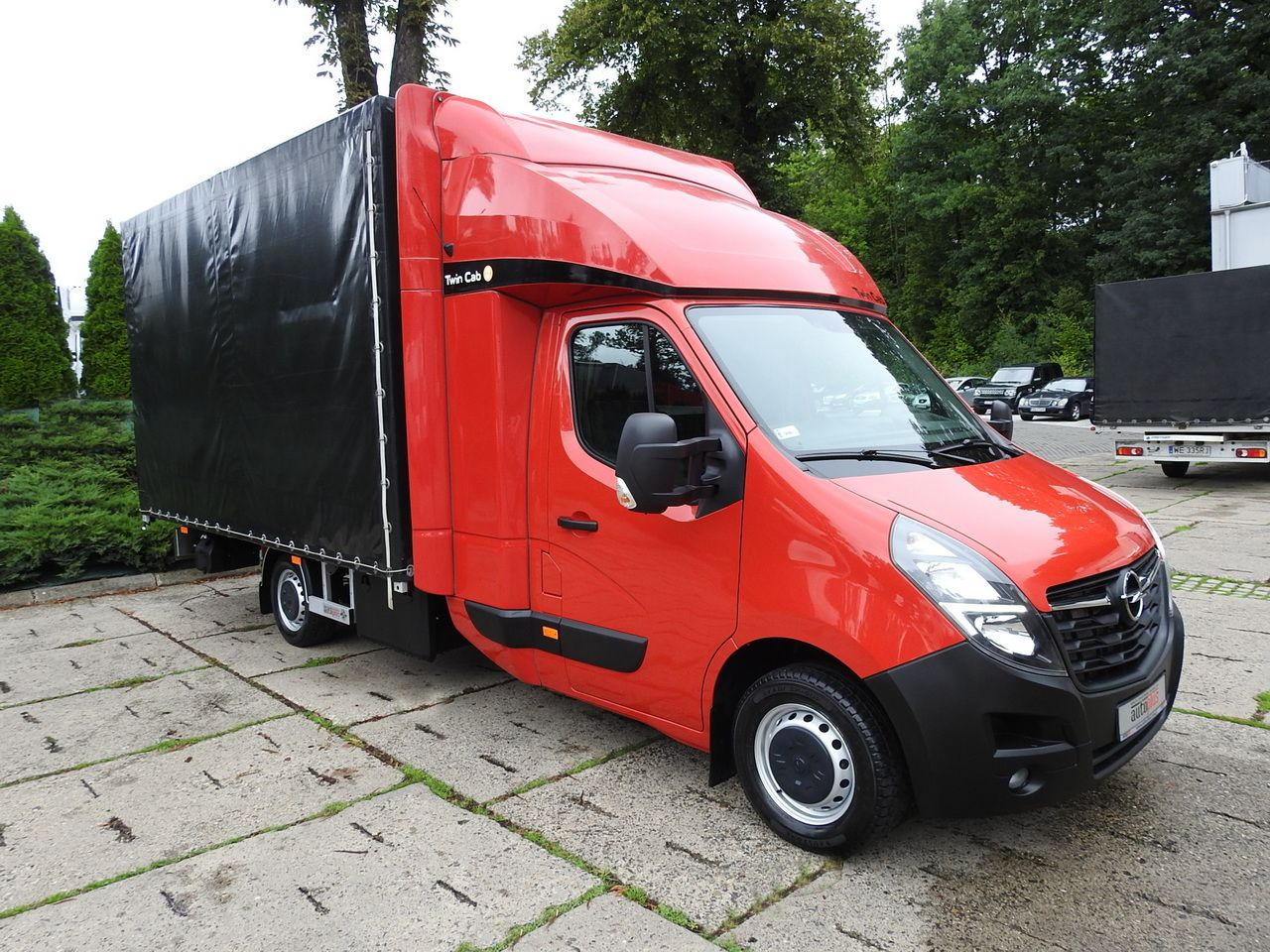 OPEL MOVANO TARPAULIN 10 PALLETS WEBASTO CRUISE CONTROL LED LIGHTS PNEUMATICS AIR CONDITIONING 165HP - Furgoneta con caja de lona: foto 4 OPEL MOVANO TARPAULIN 10 PALLETS WEBASTO CRUISE CONTROL LED LIGHTS PNEUMATICS AIR CONDITIONING 165HP - Furgoneta con caja de lona: foto 4