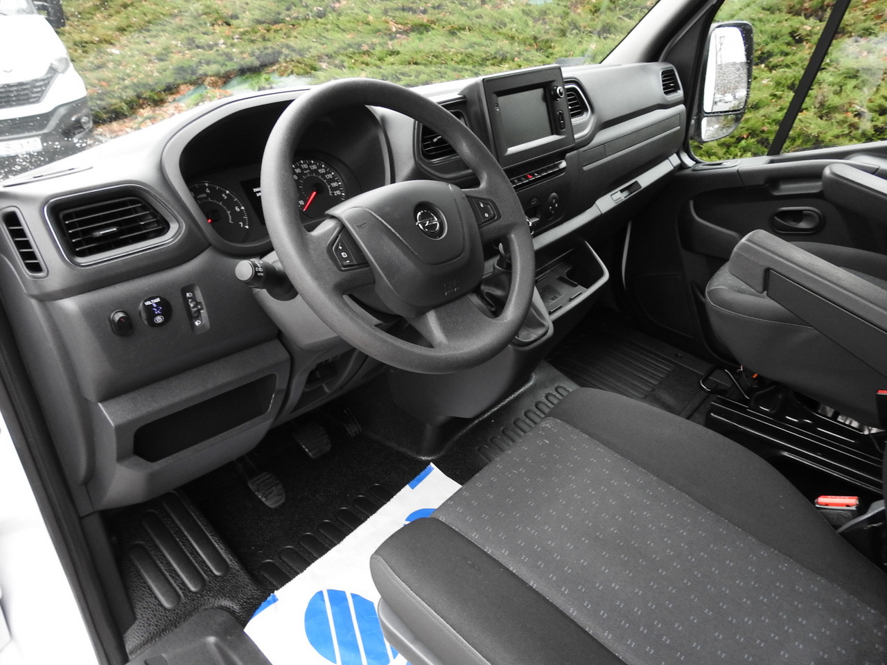 OPEL MOVANO TARPAULIN 10 PALLETS WEBASTO CRUISE CONTROL NAVIGATION AIR CONDITIONING LED LIGHTS PNEUMATICS 165HP - Furgoneta con caja de lona: foto 2 OPEL MOVANO TARPAULIN 10 PALLETS WEBASTO CRUISE CONTROL NAVIGATION AIR CONDITIONING LED LIGHTS PNEUMATICS 165HP - Furgoneta con caja de lona: foto 2