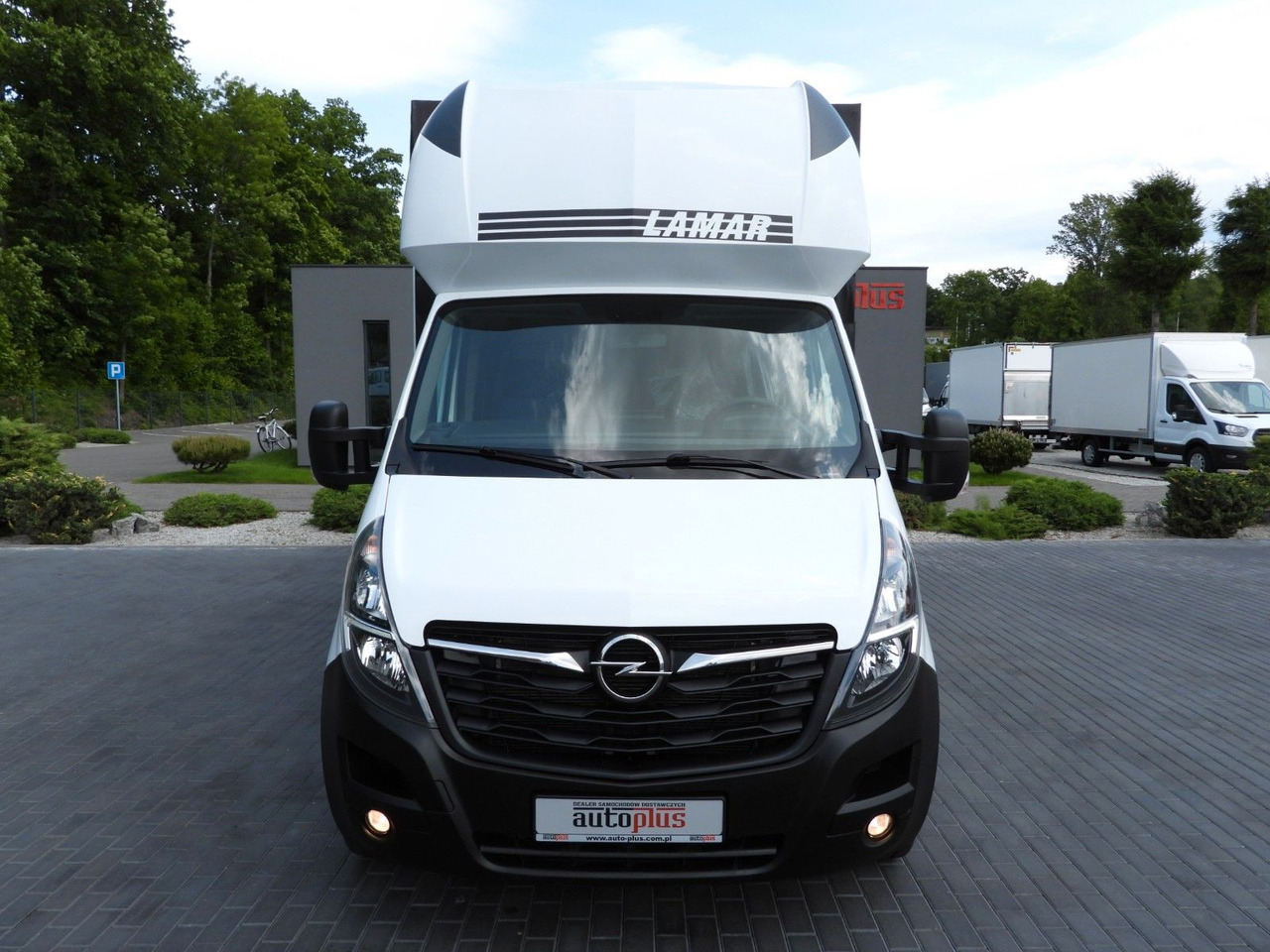Opel MOVANO PRITSCHE PLANE AUFZUG 9 PALETTEN WEBASTO - Furgoneta con caja de lona: foto 5 Opel MOVANO PRITSCHE PLANE AUFZUG 9 PALETTEN WEBASTO - Furgoneta con caja de lona: foto 5