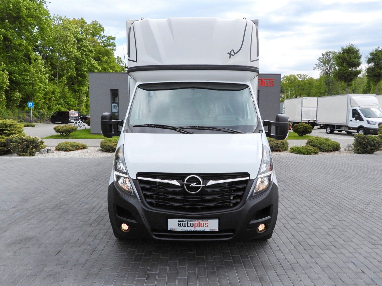 Opel MOVANO PRITSCHE PLANE AUFZUG 9 PALETTEN WEBASTO - Furgoneta con caja de lona: foto 5 Opel MOVANO PRITSCHE PLANE AUFZUG 9 PALETTEN WEBASTO - Furgoneta con caja de lona: foto 5