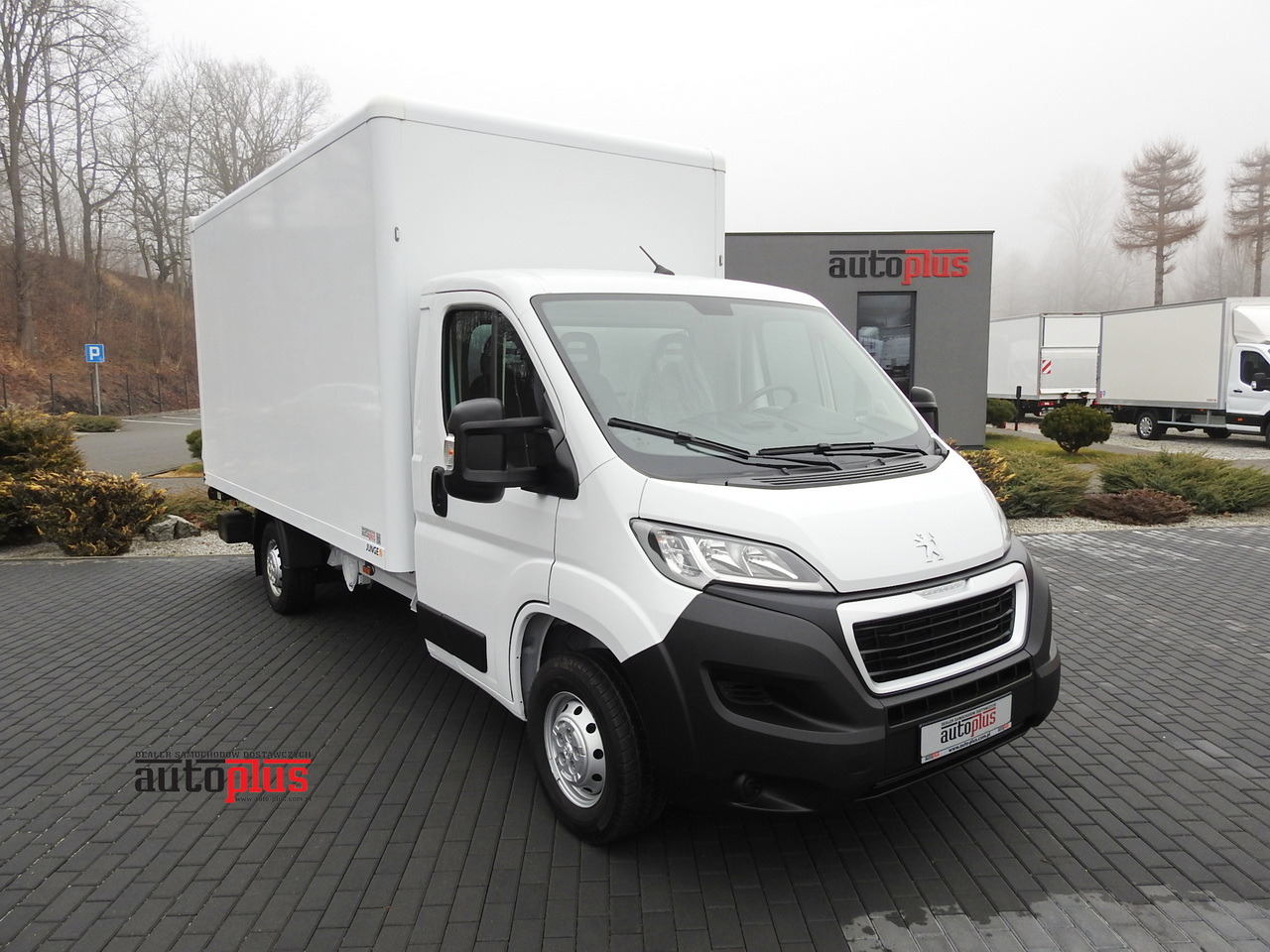PEUGEOT BOXER BOX LIFT 8 PALLETS CRUISE CONTROL AIR CONDITIONING 140HP - Frigorífico furgoneta: foto 1 PEUGEOT BOXER BOX LIFT 8 PALLETS CRUISE CONTROL AIR CONDITIONING 140HP - Frigorífico furgoneta: foto 1