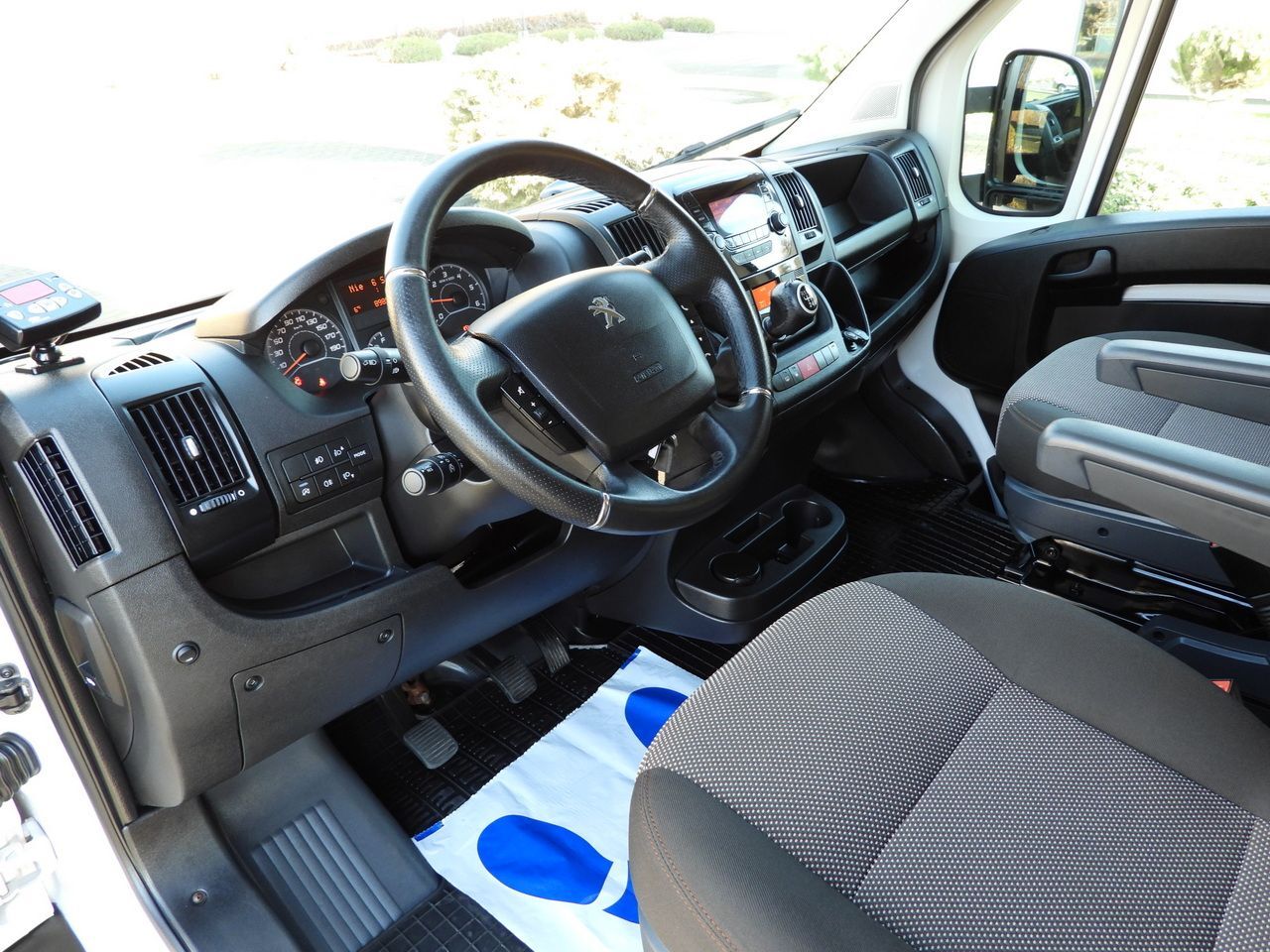 PEUGEOT BOXER REGRIGERATOR BOX 0*C 8 PALLETS CRUISE CONTROL LED LIGHTS AIR CONDITIONING 165HP - Frigorífico furgoneta: foto 2 PEUGEOT BOXER REGRIGERATOR BOX 0*C 8 PALLETS CRUISE CONTROL LED LIGHTS AIR CONDITIONING 165HP - Frigorífico furgoneta: foto 2