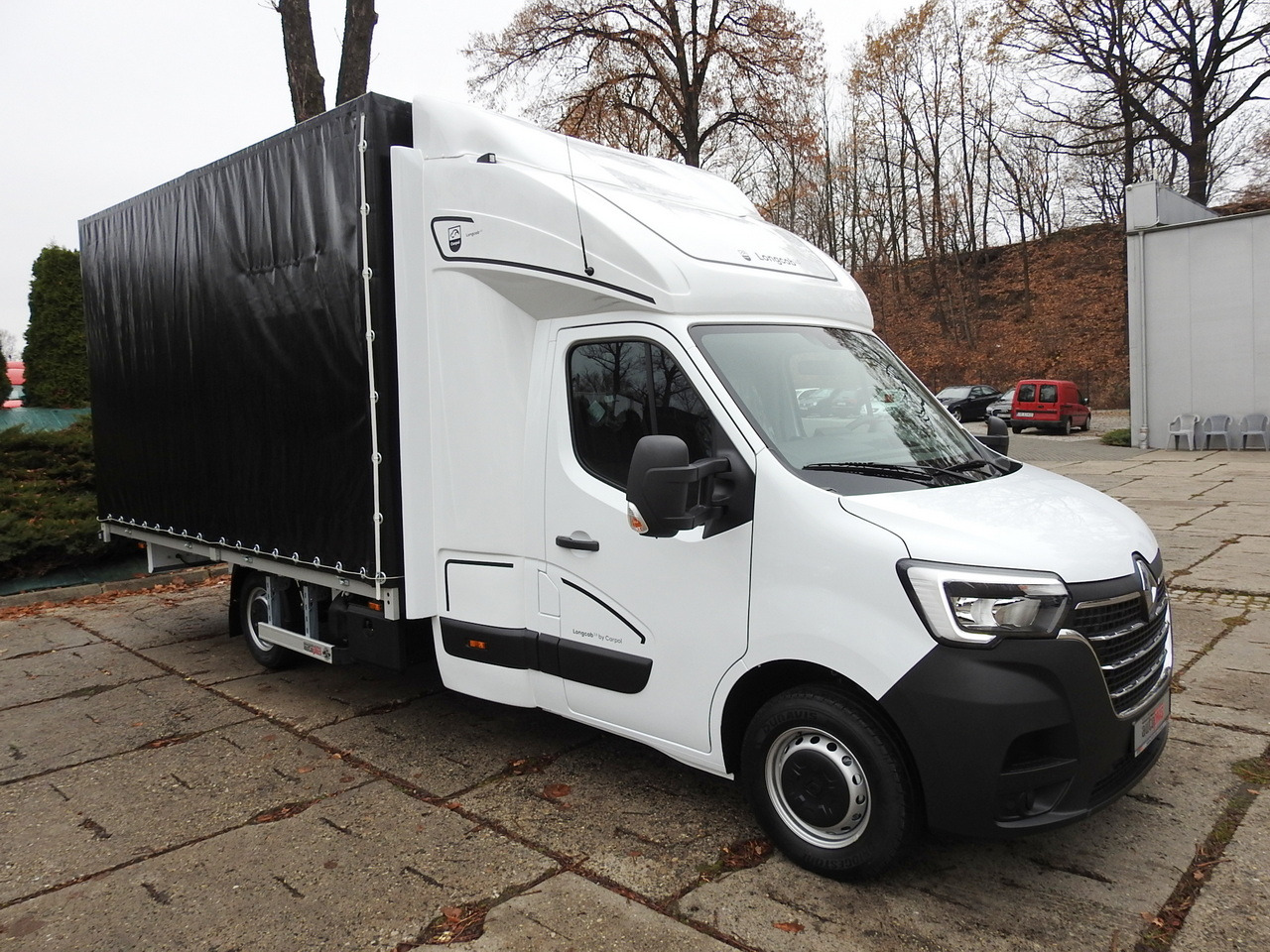 RENAULT MASTER NEW TARPAULIN 10 PALLETS WEBASTO CRUISE CONTROL AIR CONDITIONING LED LIGHTS Y 165HP - Furgoneta con caja de lona: foto 4 RENAULT MASTER NEW TARPAULIN 10 PALLETS WEBASTO CRUISE CONTROL AIR CONDITIONING LED LIGHTS Y 165HP - Furgoneta con caja de lona: foto 4