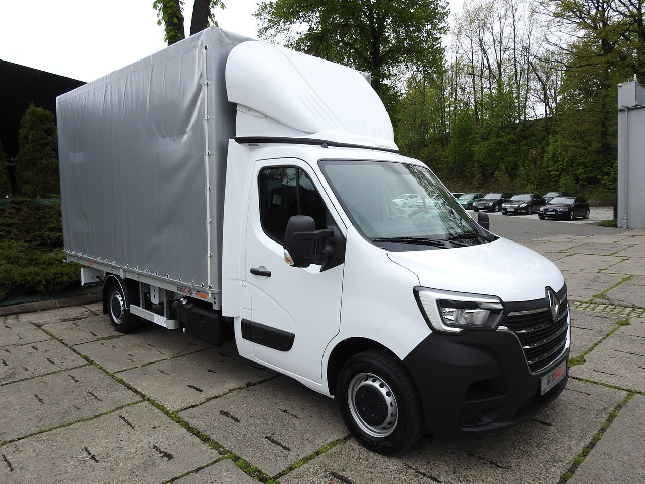 RENAULT MASTER NEW TARPAULIN 8 PALLETS CRUISE CONTROL LED LIGHTS AIR CONDITIONING 165HP - Furgoneta con caja de lona: foto 4 RENAULT MASTER NEW TARPAULIN 8 PALLETS CRUISE CONTROL LED LIGHTS AIR CONDITIONING 165HP - Furgoneta con caja de lona: foto 4