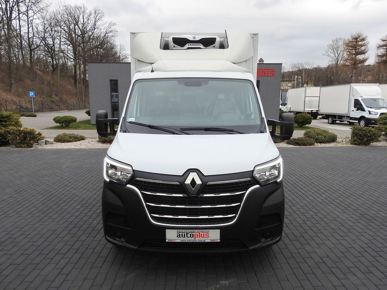 RENAULT MASTER REGRIGERATOR BOX 0*C LED LIGHTS AIR CONDITIONING 145HP - Frigorífico furgoneta: foto 5 RENAULT MASTER REGRIGERATOR BOX 0*C LED LIGHTS AIR CONDITIONING 145HP - Frigorífico furgoneta: foto 5