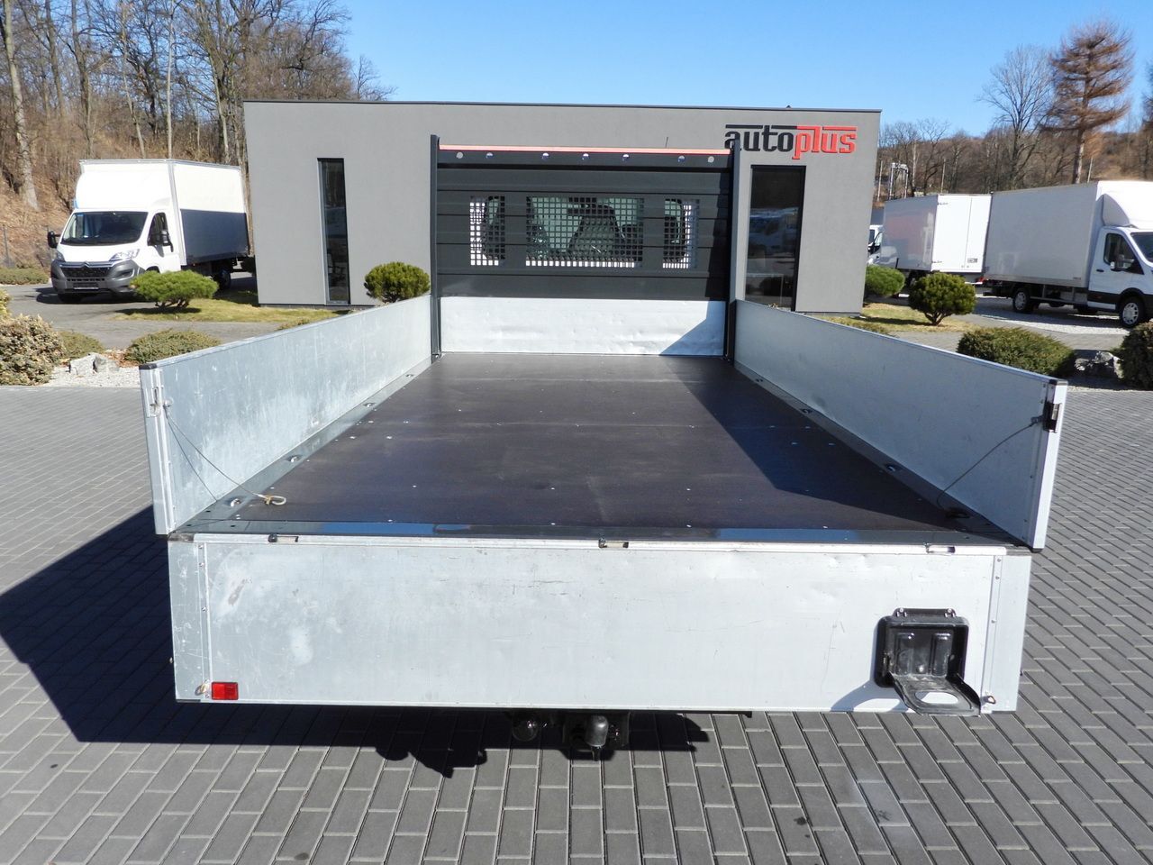 Caja abierta furgoneta RENAULT MASTER STAKE BODY CRUISE CONTROL LED LIGHTS AIR CONDITIONING 165HP: foto 11 Caja abierta furgoneta RENAULT MASTER STAKE BODY CRUISE CONTROL LED LIGHTS AIR CONDITIONING 165HP: foto 11