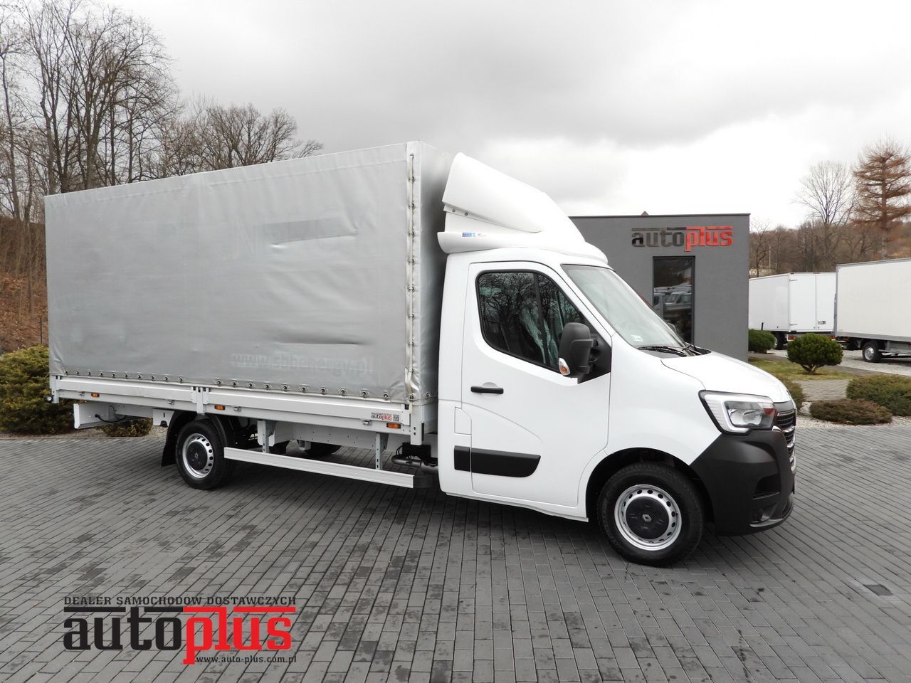 RENAULT MASTER TARPAULIN 10 PALLETS CRUISE CONTROL LED LIGHTS PNEUMATICS AIR CONDITIONING 165HP - Furgoneta con caja de lona: foto 1 RENAULT MASTER TARPAULIN 10 PALLETS CRUISE CONTROL LED LIGHTS PNEUMATICS AIR CONDITIONING 165HP - Furgoneta con caja de lona: foto 1