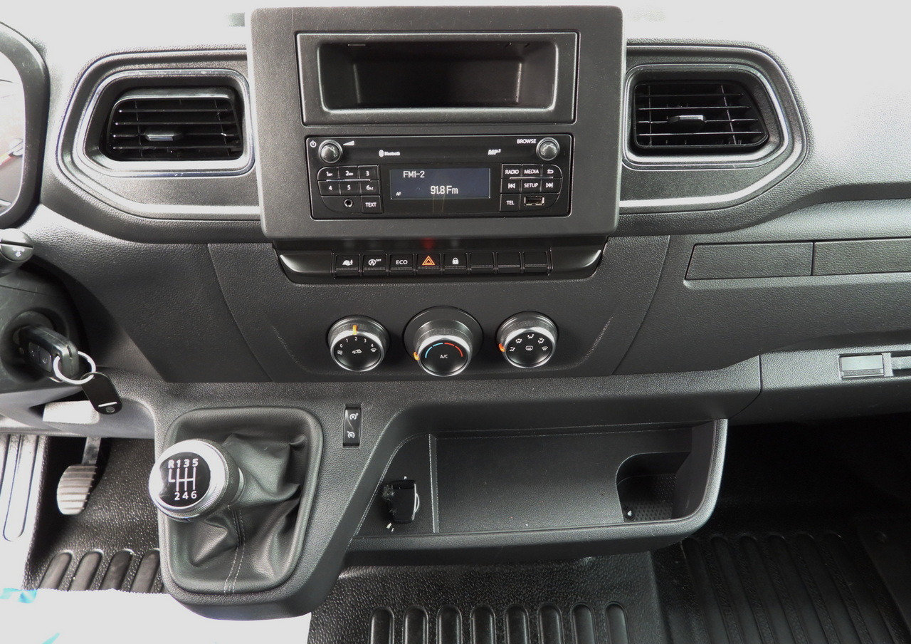 Furgoneta con caja de lona RENAULT MASTER  TARPAULIN 10 PALLETS CRUISE CONTROL LED LIGHTS PNEUMATICS AIR CONDITIONING  165HP: foto 35 Furgoneta con caja de lona RENAULT MASTER  TARPAULIN 10 PALLETS CRUISE CONTROL LED LIGHTS PNEUMATICS AIR CONDITIONING  165HP: foto 35